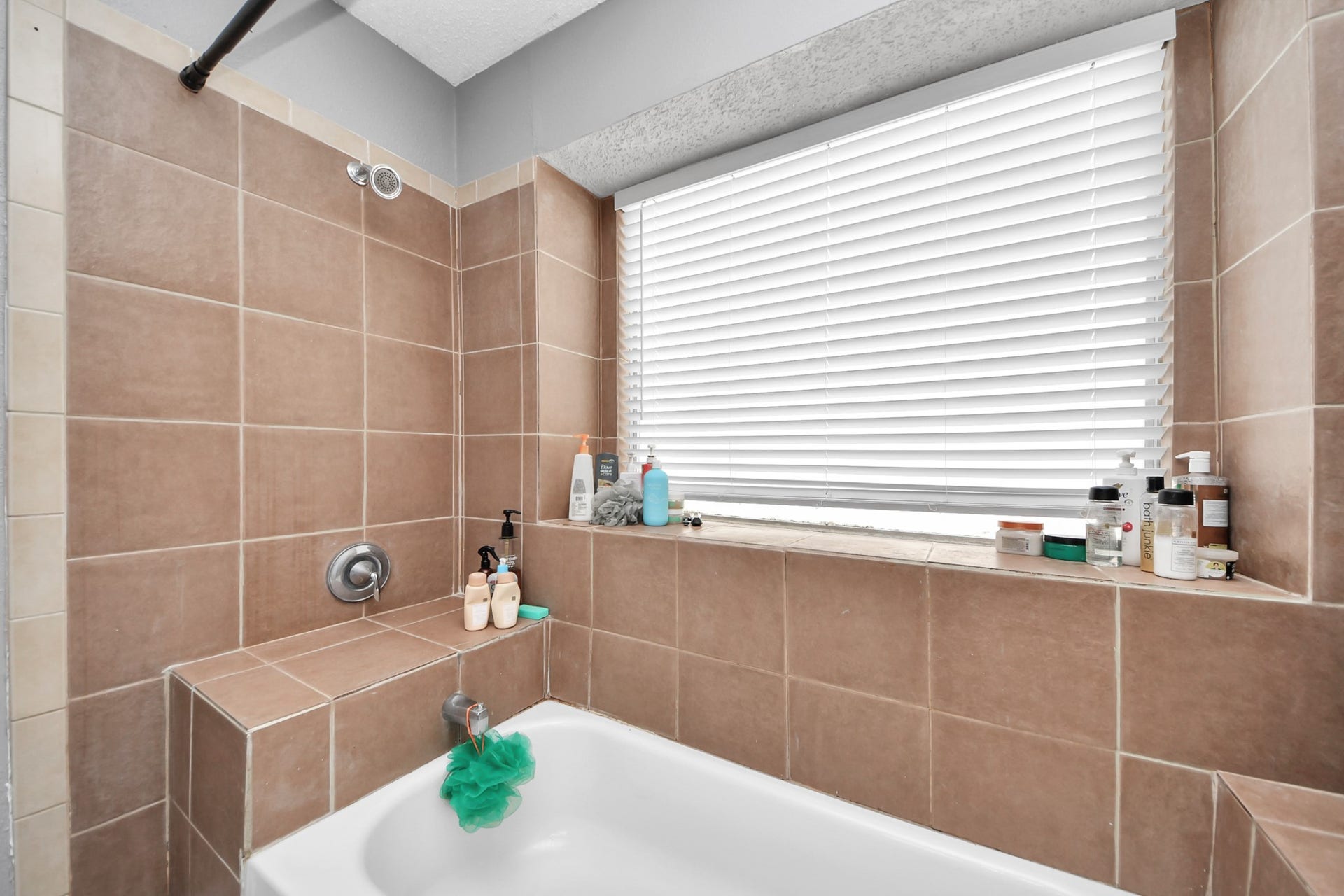 11031 Kirkmead Drive, Houston, TX 77089 11031 Kirkmead Drive, Houston, TX 77089