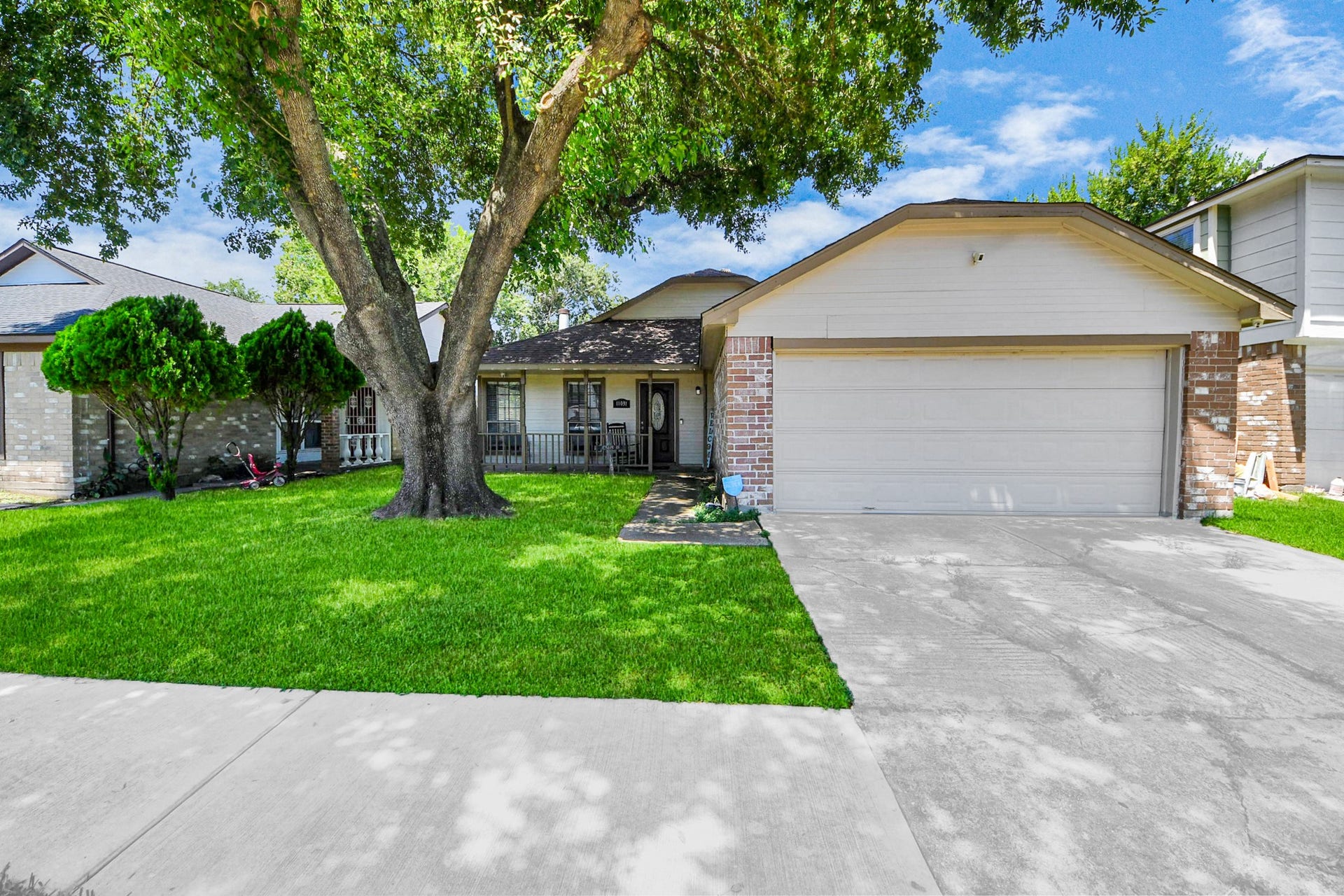 11031 Kirkmead Drive, Houston, TX 77089 11031 Kirkmead Drive, Houston, TX 77089