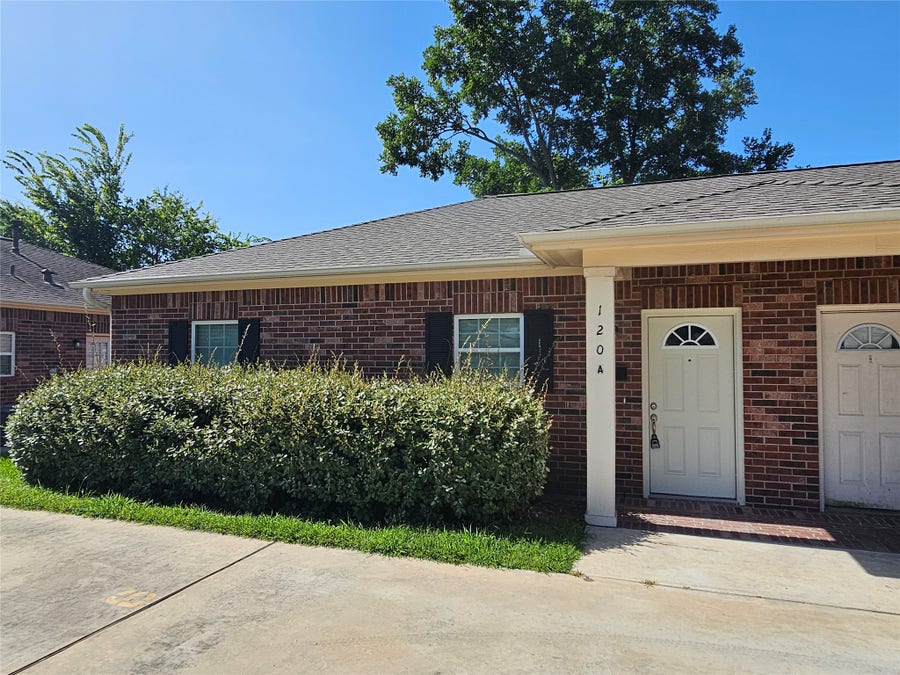 Property photo for 120 W 12th Street, #A, Deer Park, TX