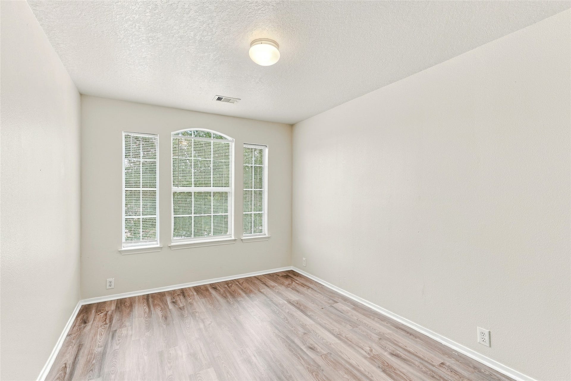 3310 Jib Court, Fresno, TX 77545 Bedroom