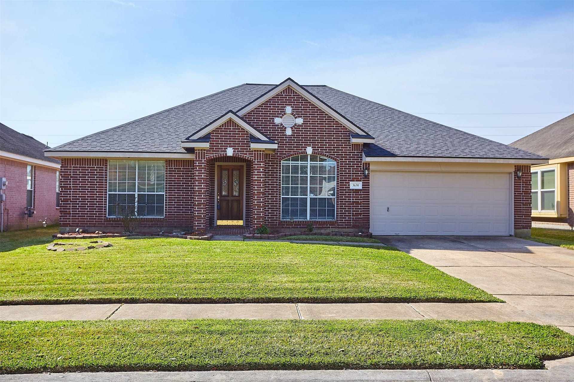 3630 Sheldon Drive, Pearland, TX 77584 3630 Sheldon Drive, Pearland, TX 77584