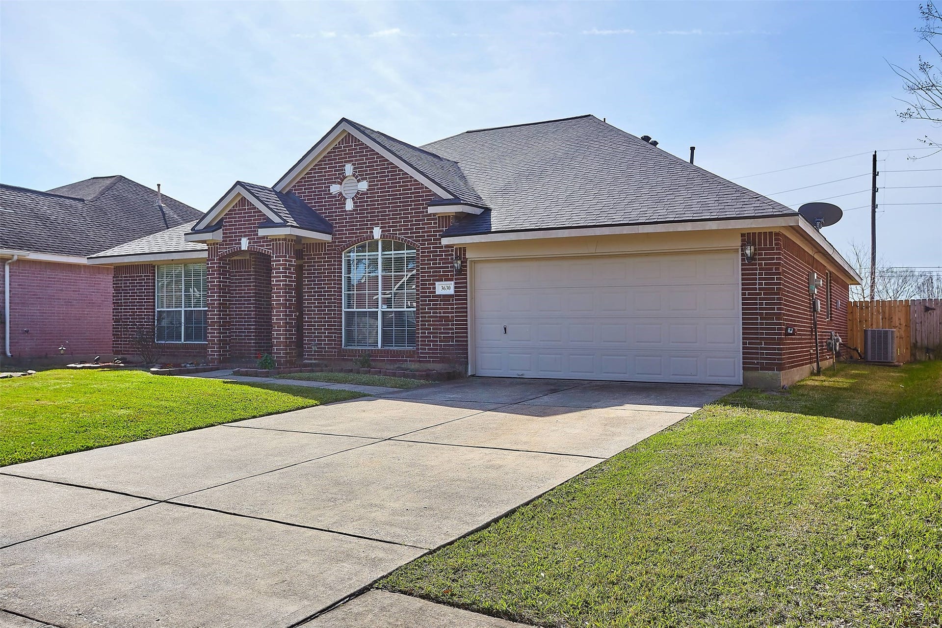 3630 Sheldon Drive, Pearland, TX 77584 3630 Sheldon Drive, Pearland, TX 77584