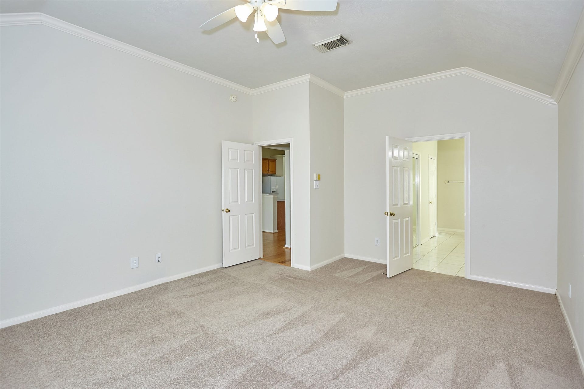 3630 Sheldon Drive, Pearland, TX 77584 3630 Sheldon Drive, Pearland, TX 77584