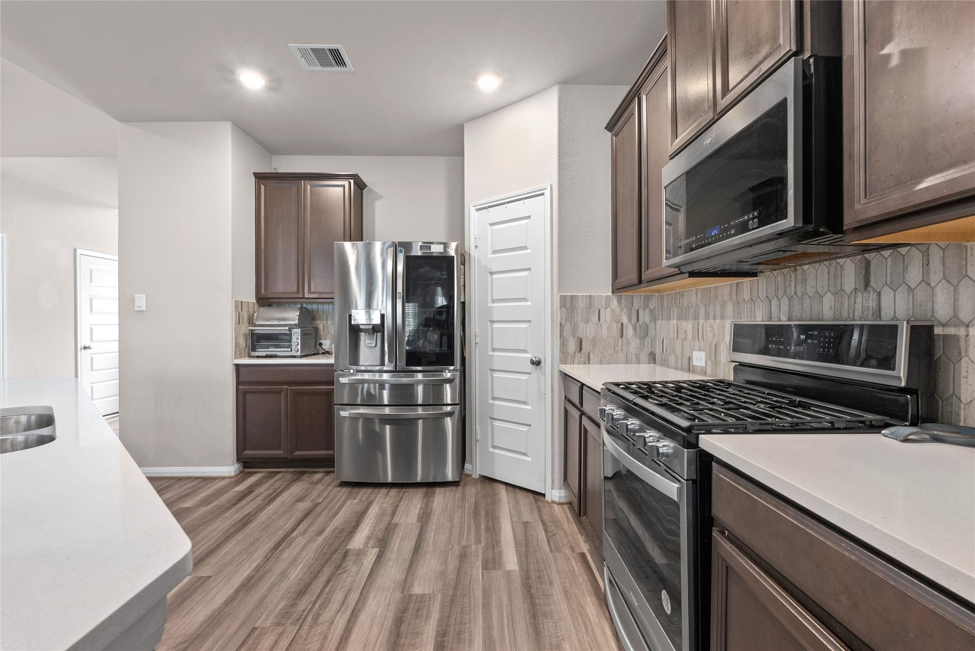 10112 Hermann Trace, Texas City, TX 77591 10112 Hermann Trace, Texas City, TX 77591