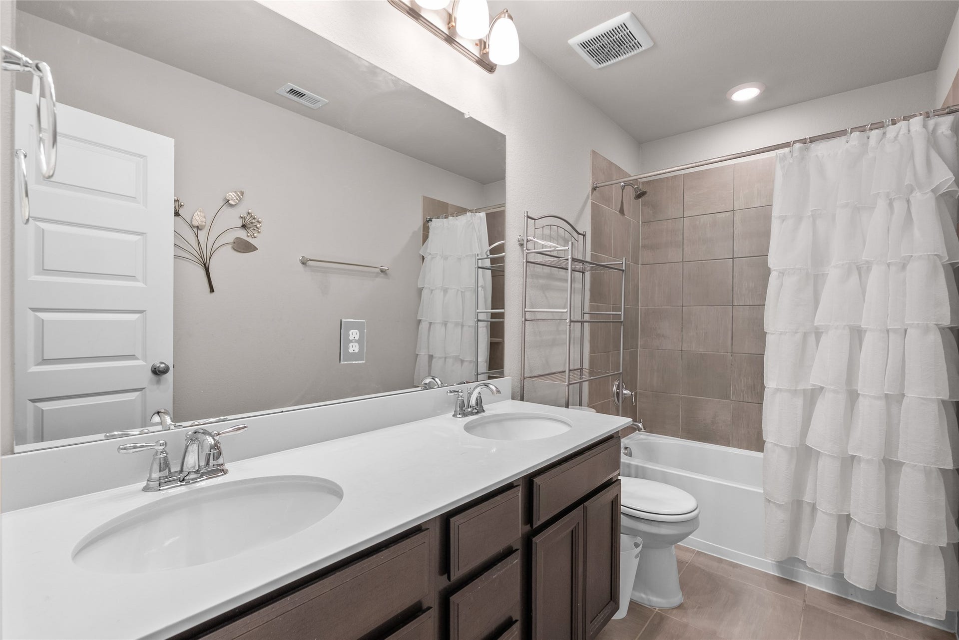 10112 Hermann Trace, Texas City, TX 77591 10112 Hermann Trace, Texas City, TX 77591