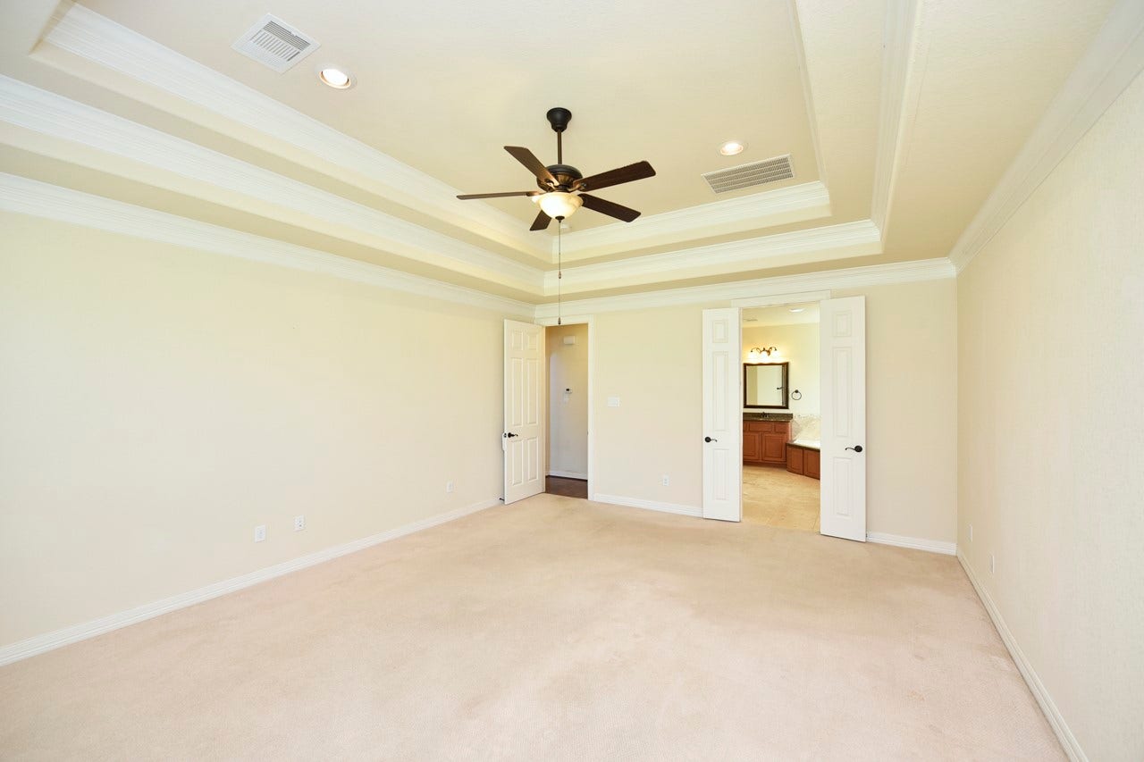 6010 Crystal Water Drive, Richmond, TX 77406 6010 Crystal Water Drive, Richmond, TX 77406
