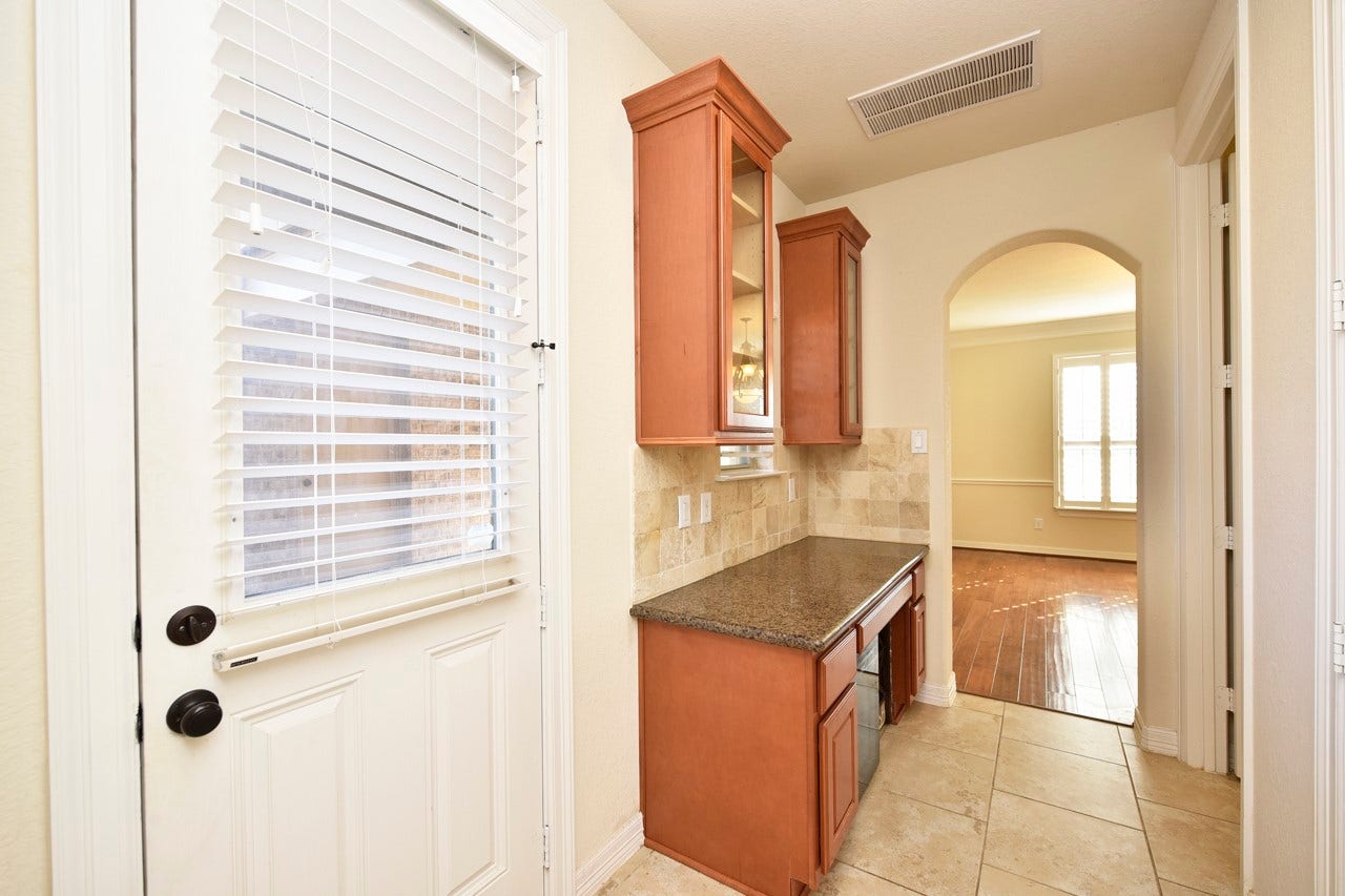 6010 Crystal Water Drive, Richmond, TX 77406 6010 Crystal Water Drive, Richmond, TX 77406