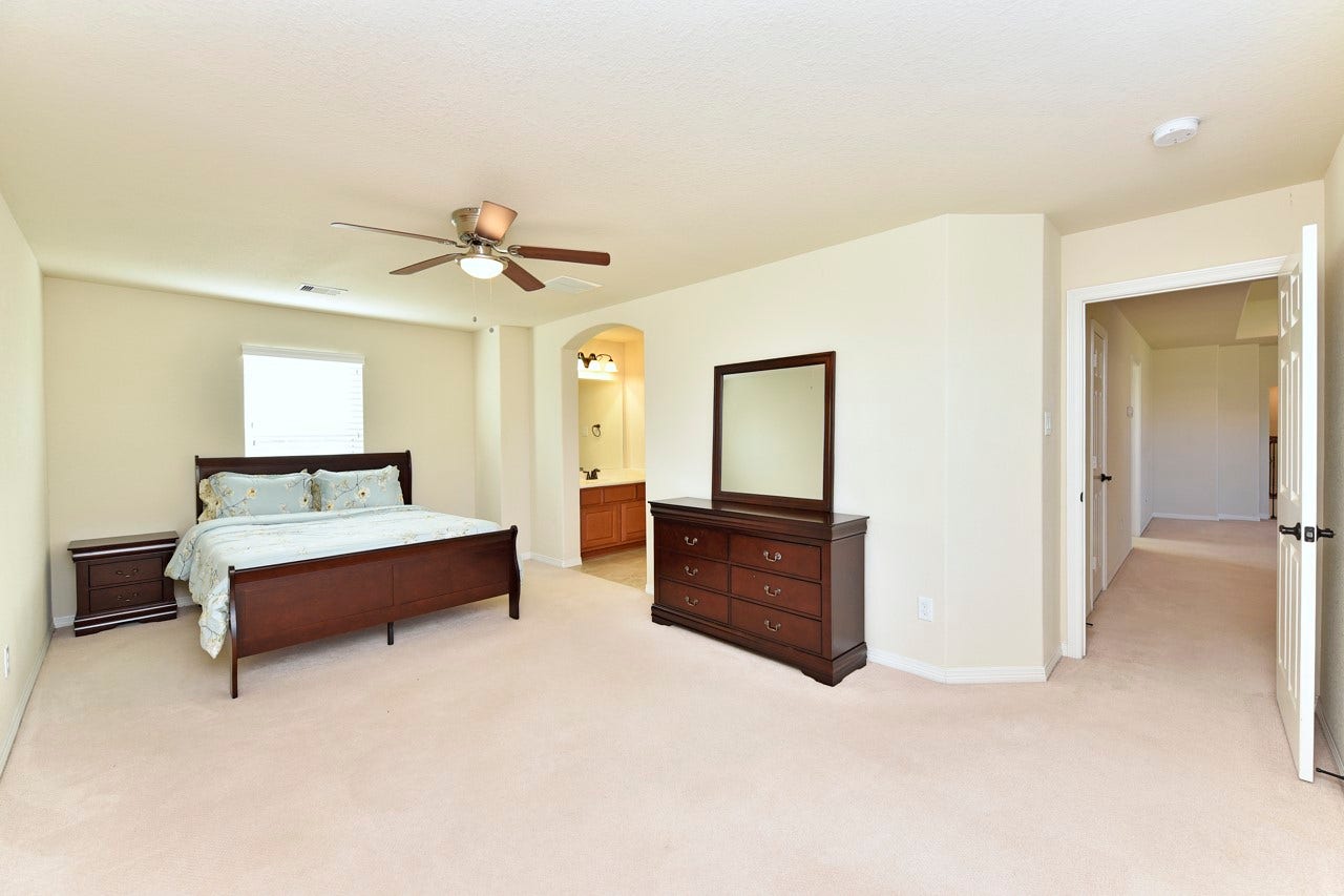 6010 Crystal Water Drive, Richmond, TX 77406 6010 Crystal Water Drive, Richmond, TX 77406