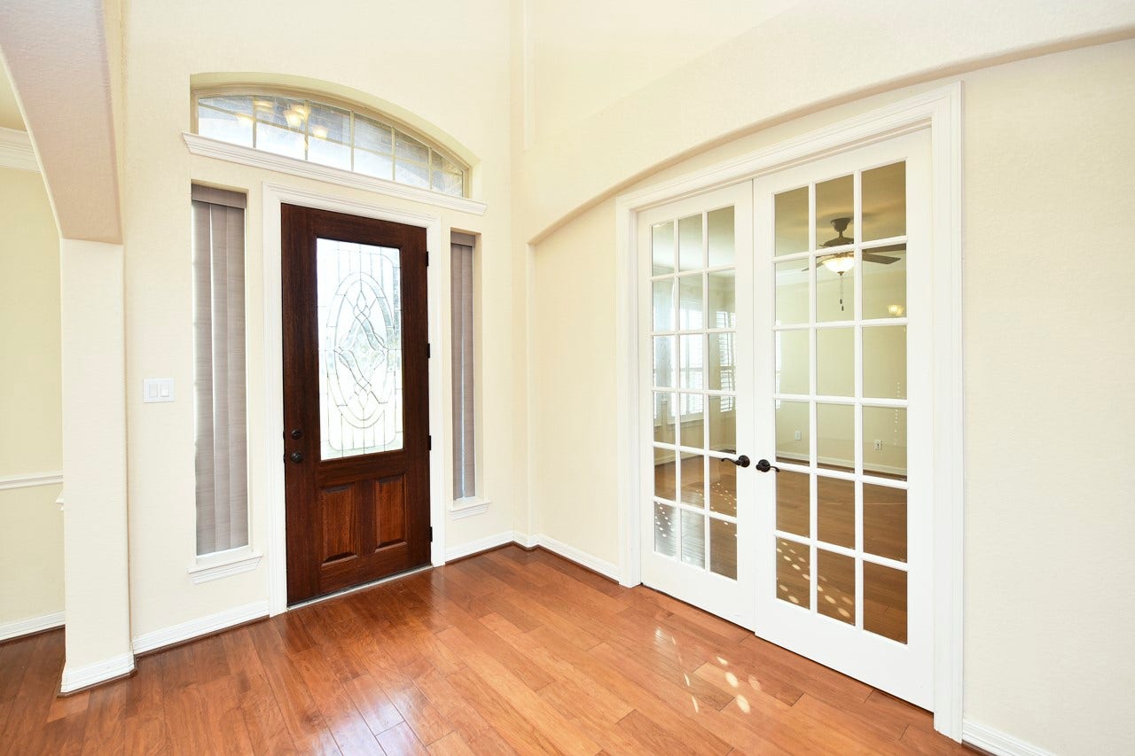 6010 Crystal Water Drive, Richmond, TX 77406 6010 Crystal Water Drive, Richmond, TX 77406