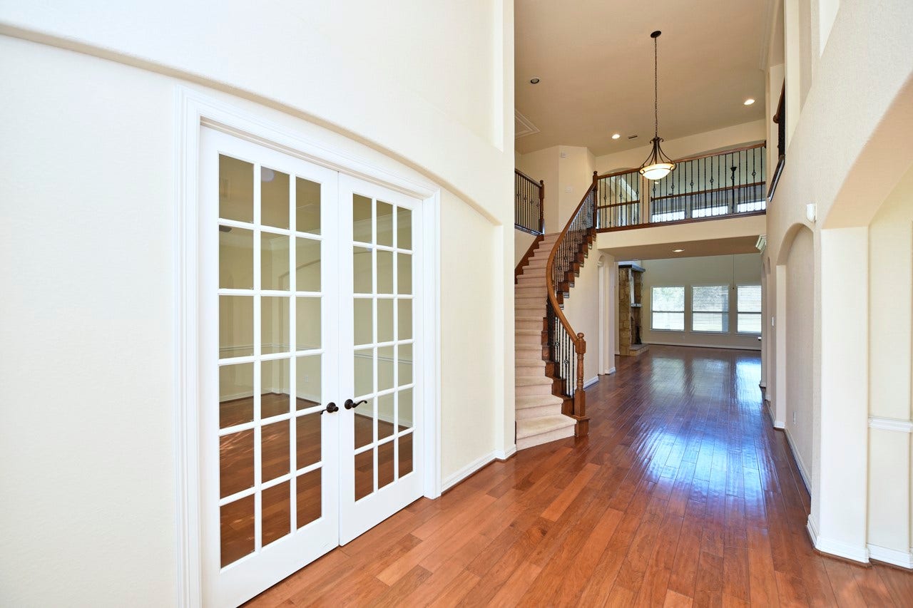 6010 Crystal Water Drive, Richmond, TX 77406 6010 Crystal Water Drive, Richmond, TX 77406