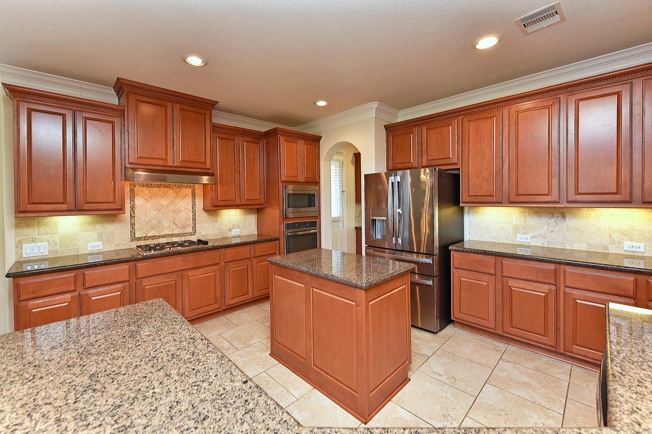 6010 Crystal Water Drive, Richmond, TX 77406 6010 Crystal Water Drive, Richmond, TX 77406