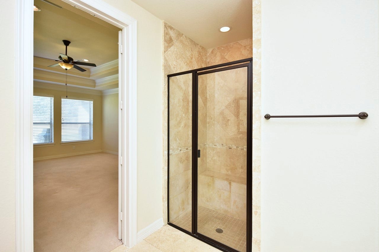 6010 Crystal Water Drive, Richmond, TX 77406 6010 Crystal Water Drive, Richmond, TX 77406