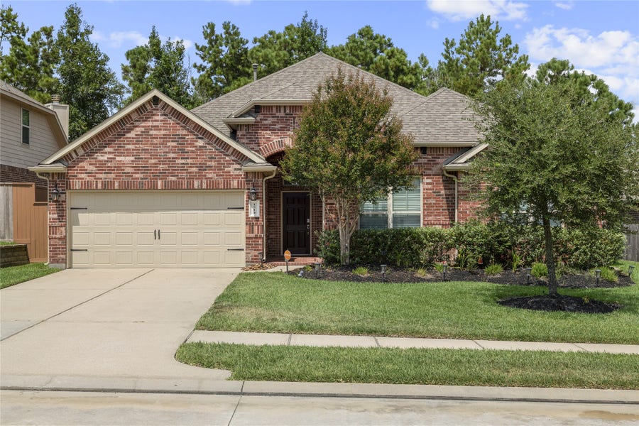 Property photo for 1514 Holly Chase Court, Conroe, TX