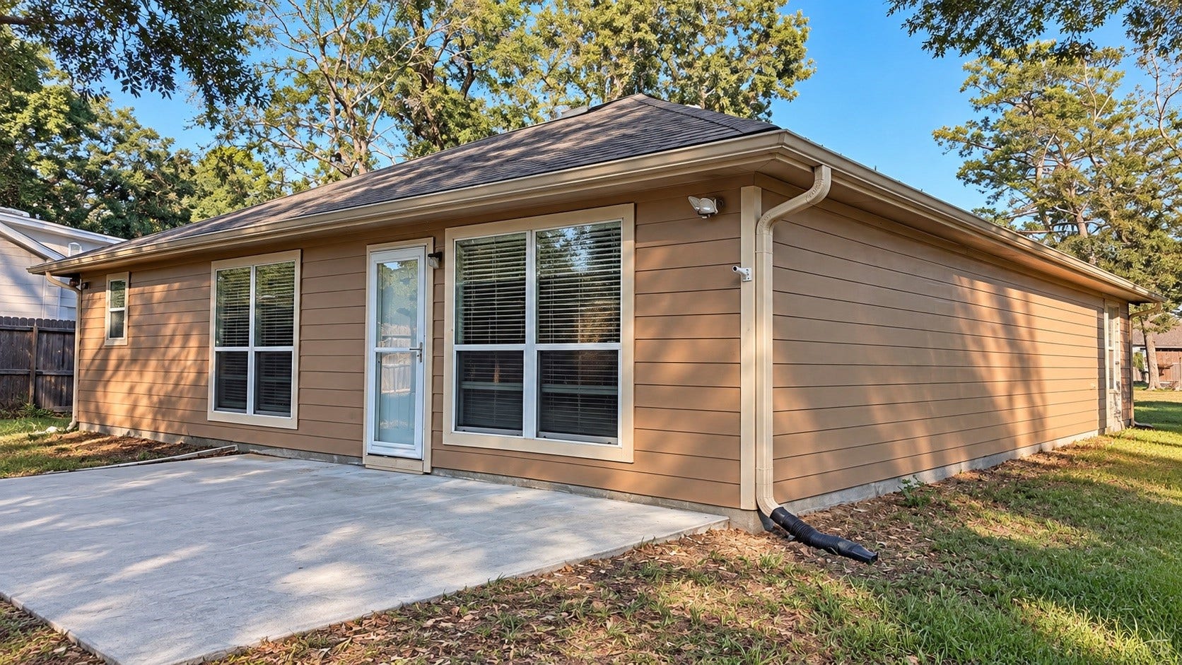 502 S Hyannis Port Street, Crosby, TX 77532 502 S Hyannis Port Street, Crosby, TX 77532