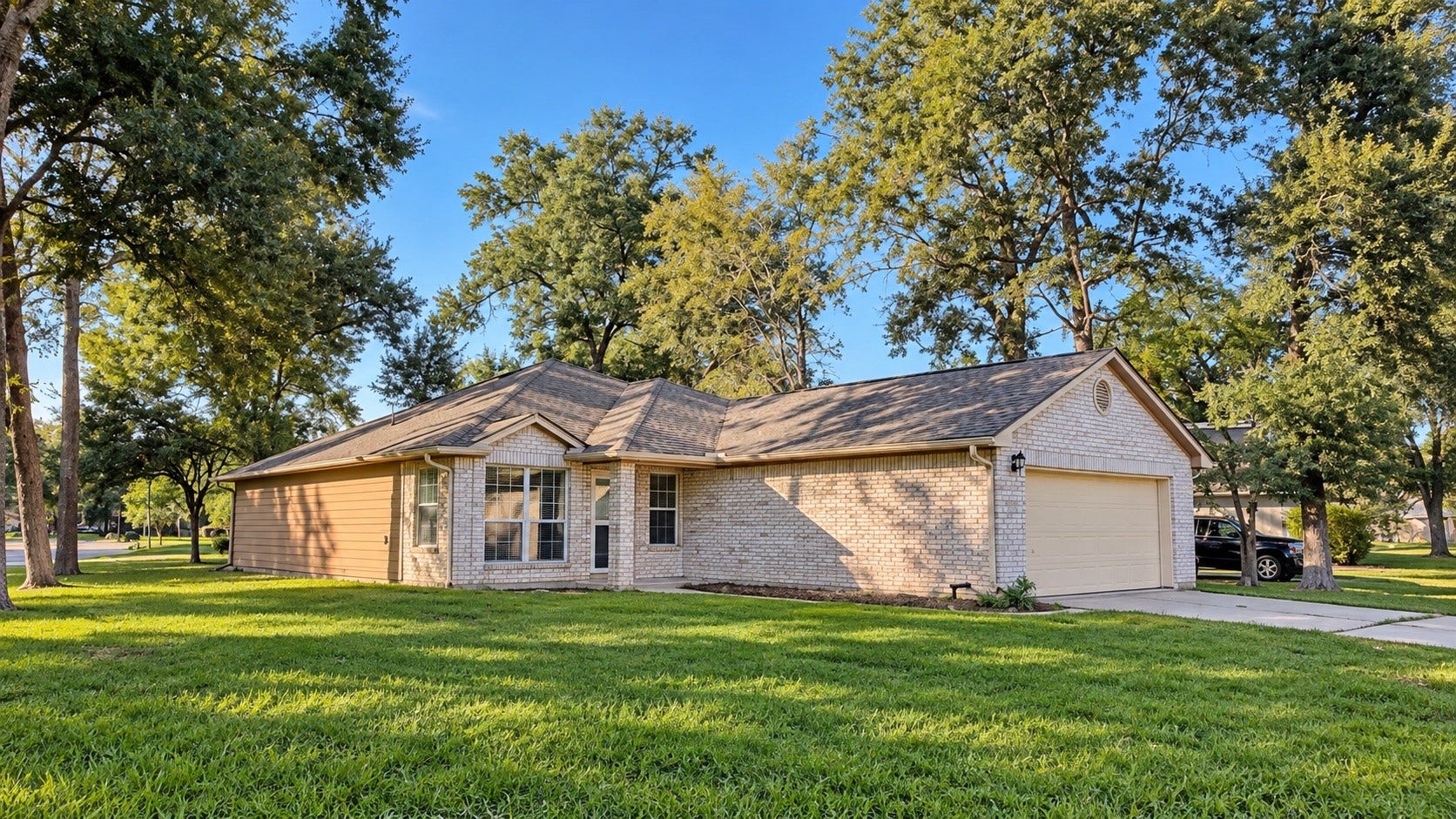 502 S Hyannis Port Street, Crosby, TX 77532 502 S Hyannis Port Street, Crosby, TX 77532