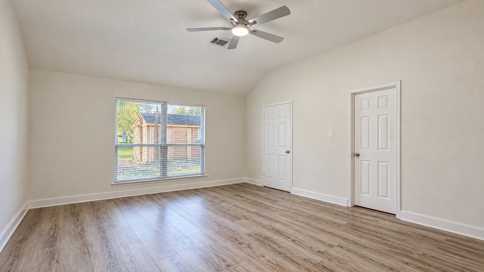 502 S Hyannis Port Street, Crosby, TX 77532 502 S Hyannis Port Street, Crosby, TX 77532