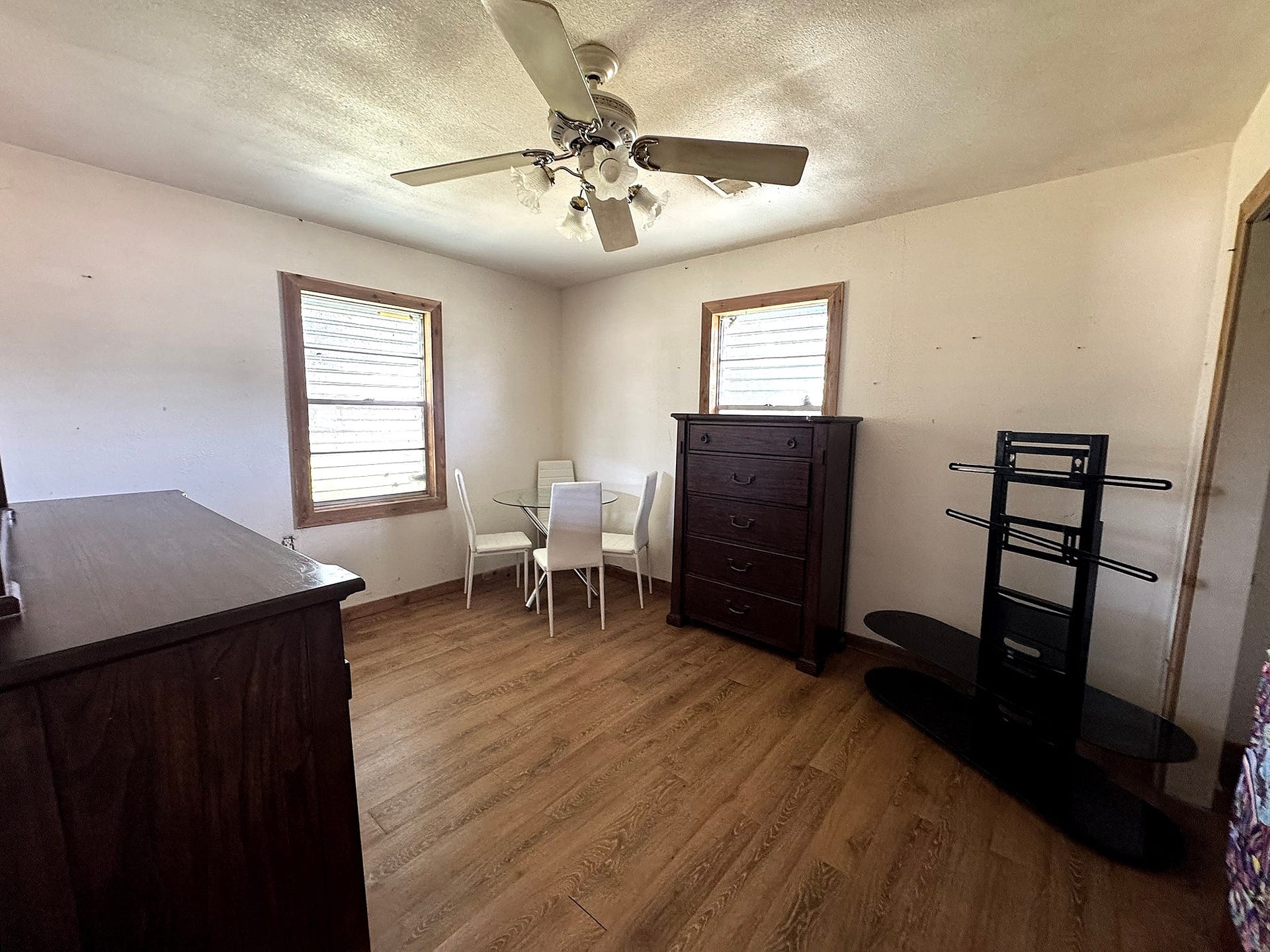 4439 9th Street, Bacliff, TX 77518 Secondary bedroom that could function as a home office