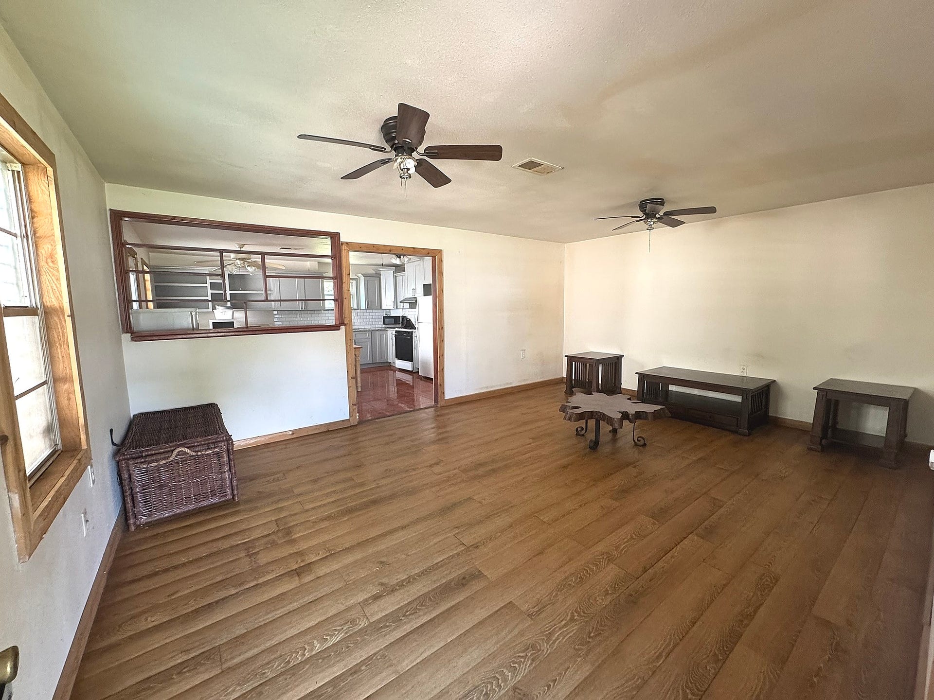 4439 9th Street, Bacliff, TX 77518 Upon entry you will find a generous living space.