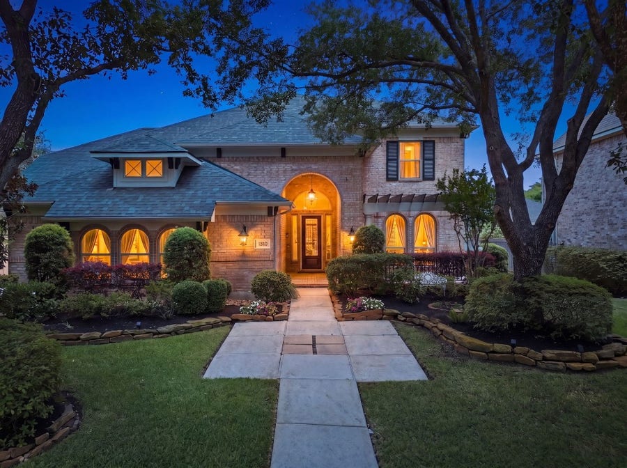 Property photo for 1310 Regal Green Court, Houston, TX