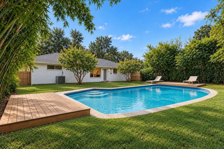 Property photo for 10819 Oasis Drive, Houston, TX