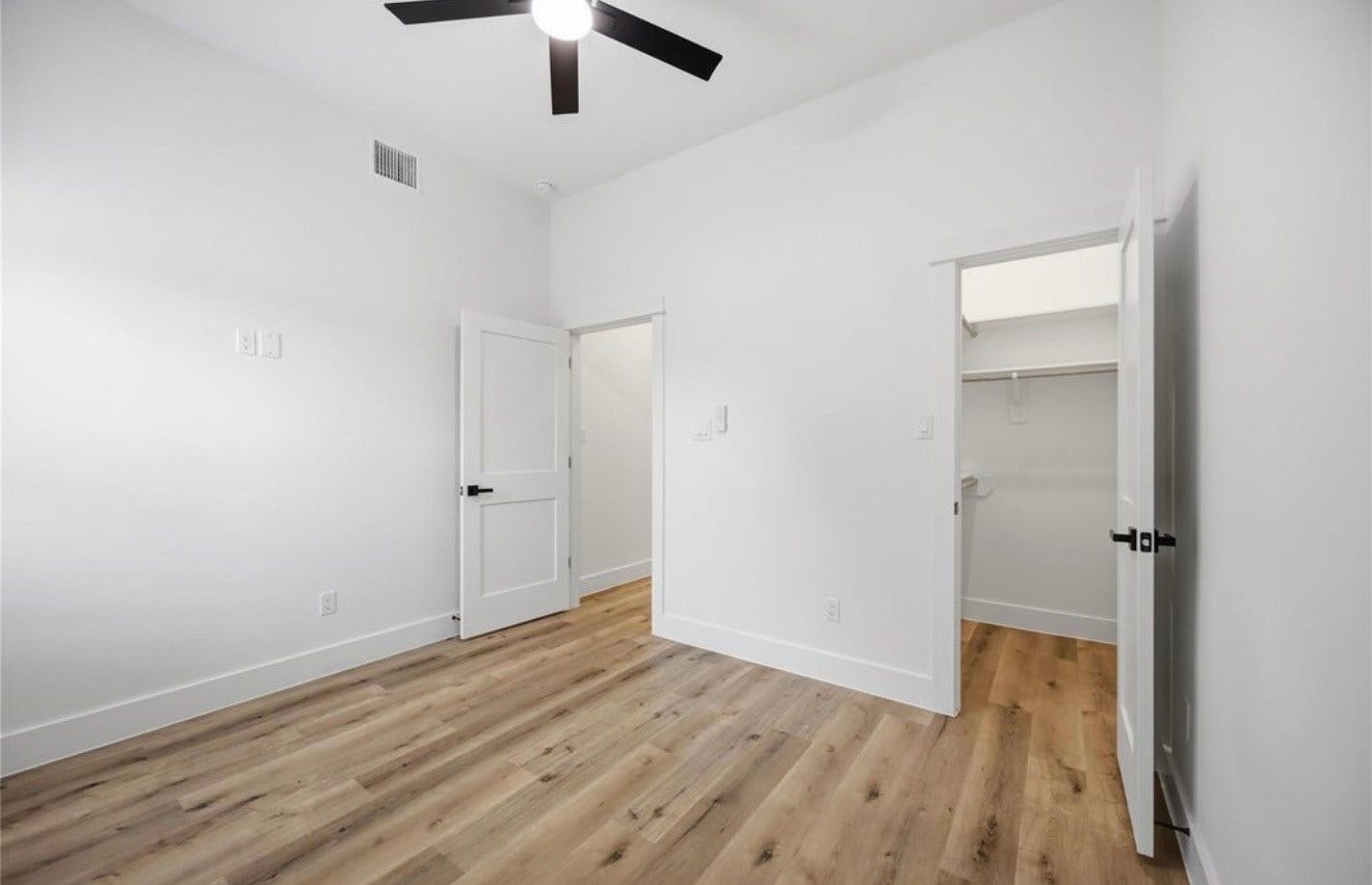 4031 Cork Drive, Houston, TX 77047 4031 Cork Drive, Houston, TX 77047