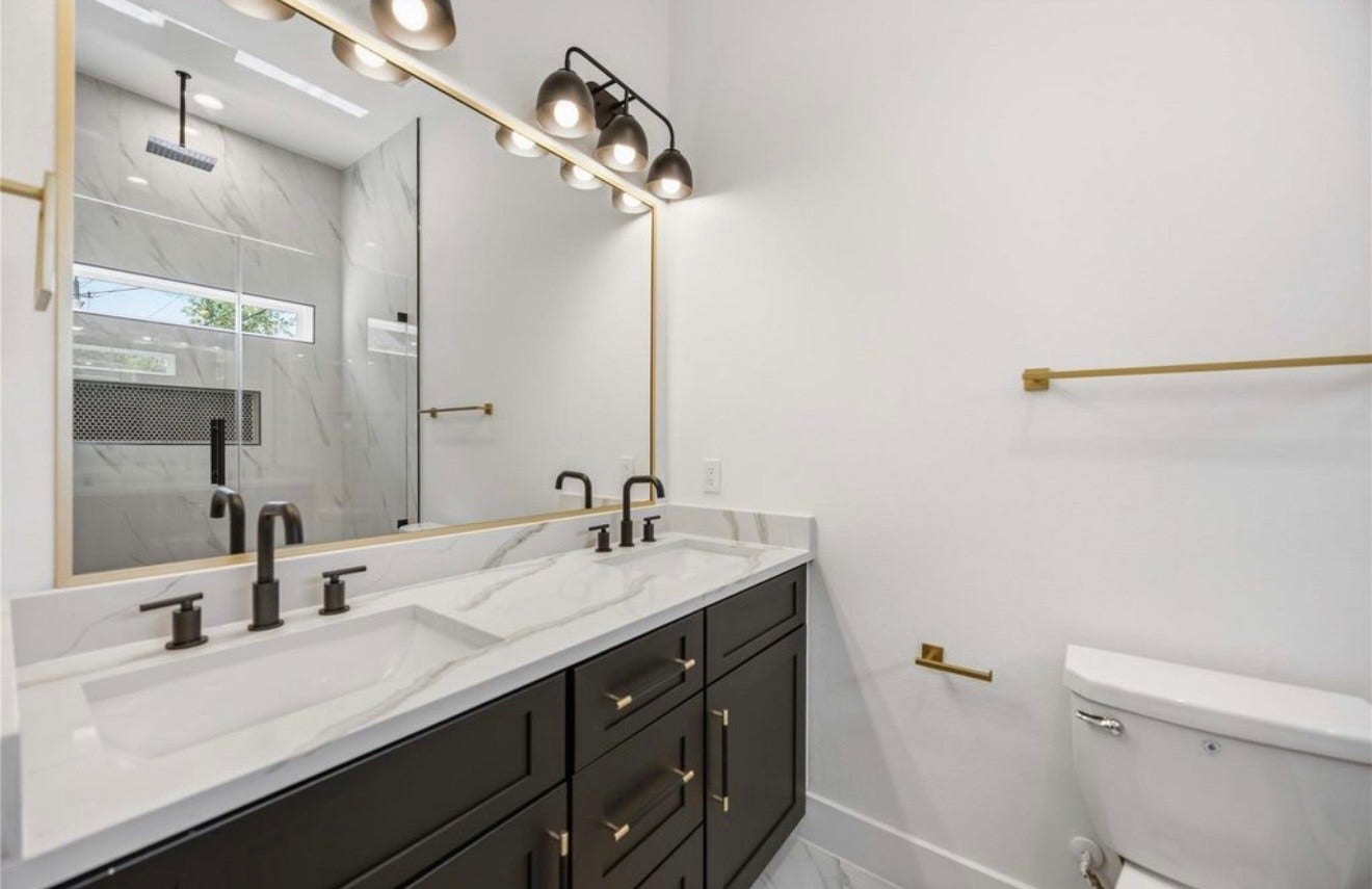 4031 Cork Drive, Houston, TX 77047 4031 Cork Drive, Houston, TX 77047