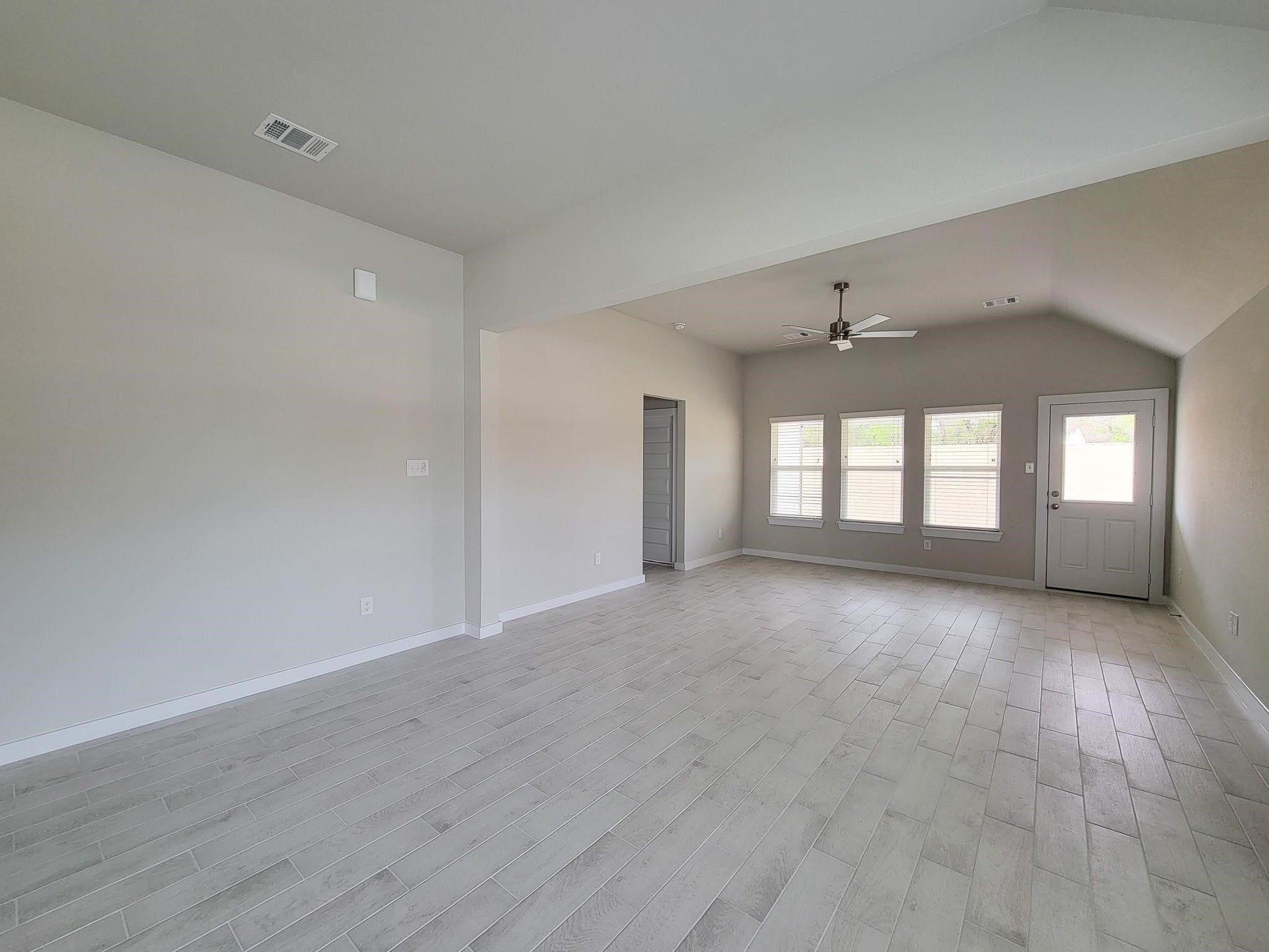 16917 Glenheath, Montgomery, TX 77316