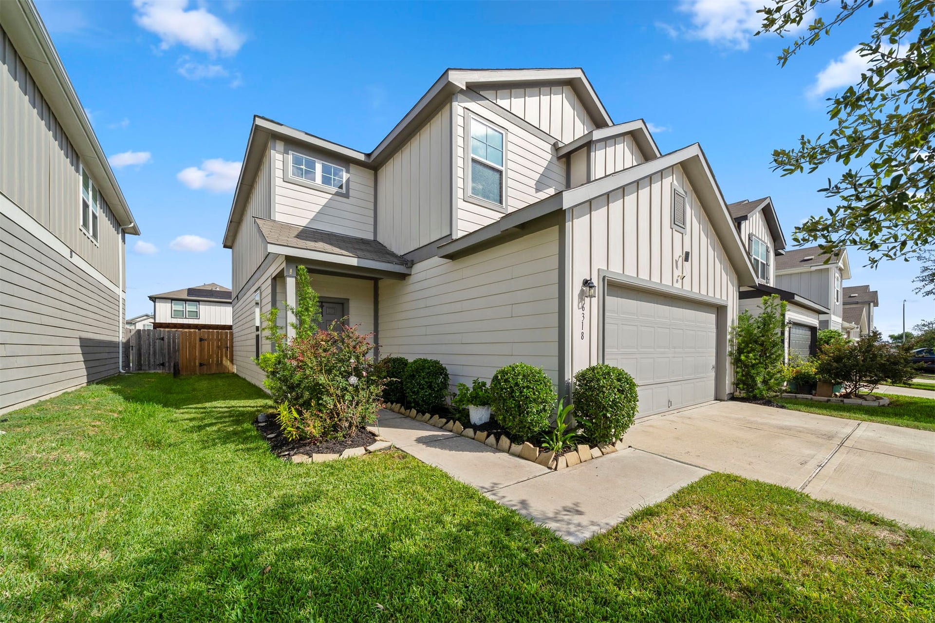 6318 Franklin View Lane, Houston, TX 77084 6318 Franklin View Lane, Houston, TX 77084