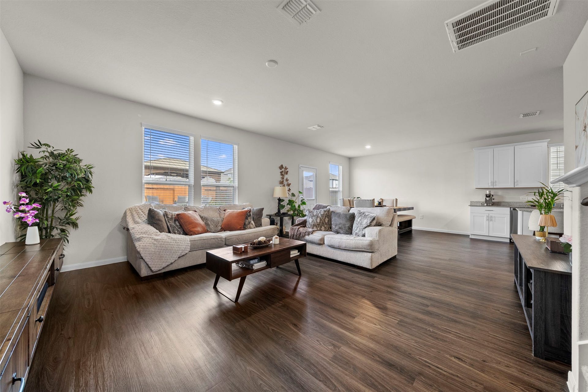 6318 Franklin View Lane, Houston, TX 77084 6318 Franklin View Lane, Houston, TX 77084
