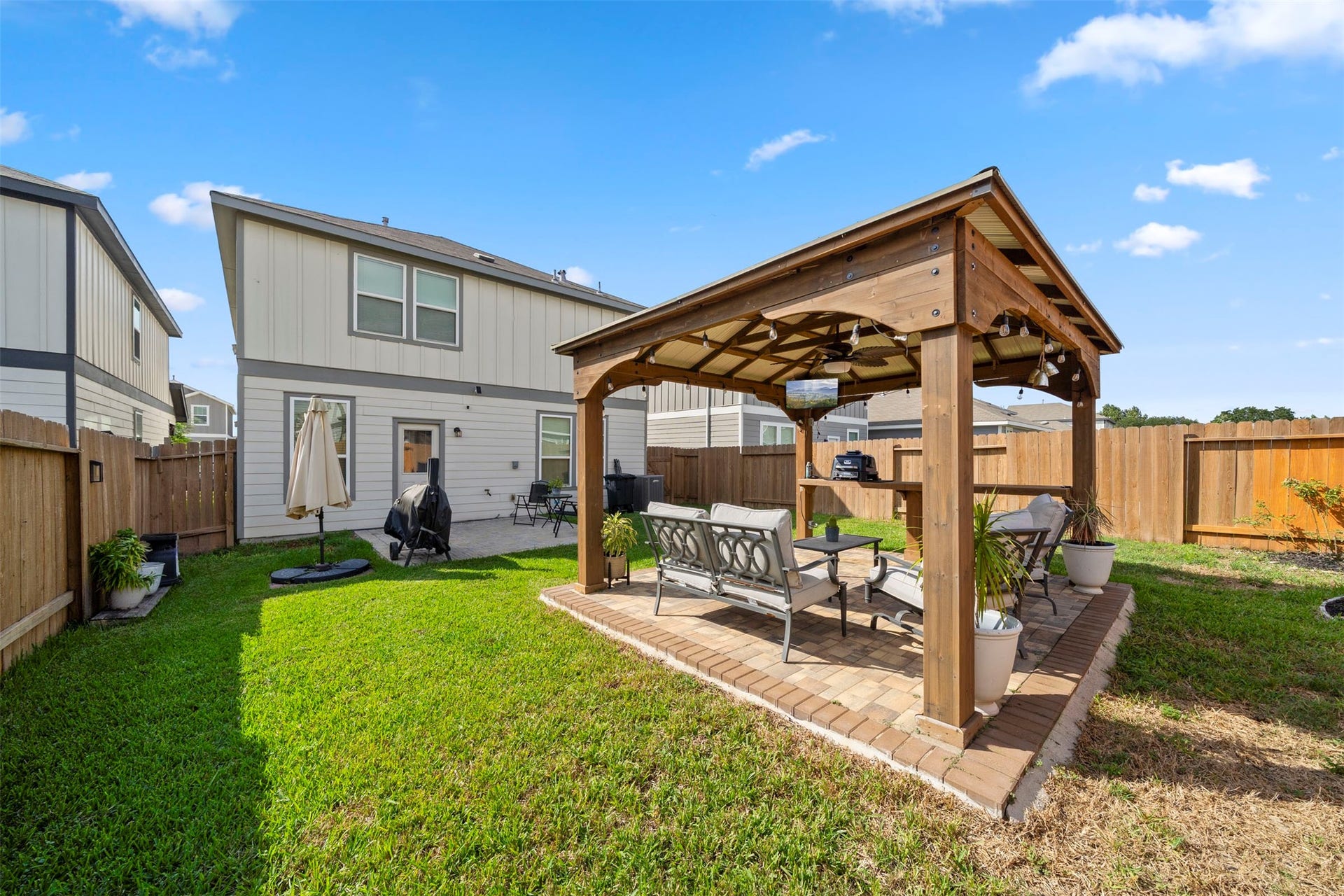 6318 Franklin View Lane, Houston, TX 77084 6318 Franklin View Lane, Houston, TX 77084