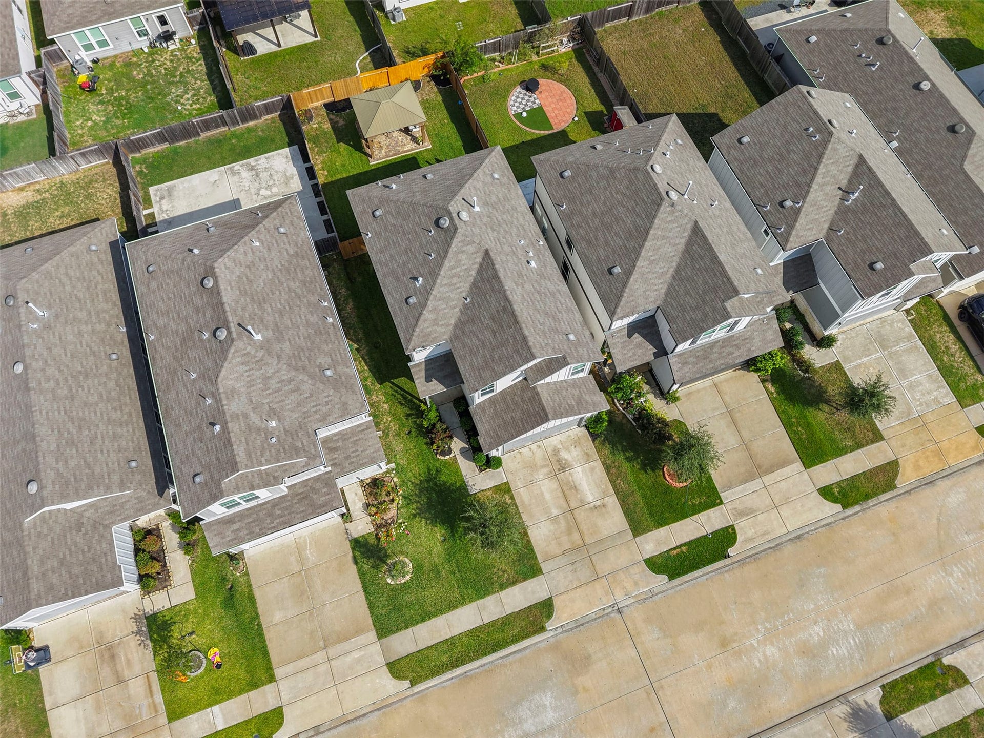 6318 Franklin View Lane, Houston, TX 77084 6318 Franklin View Lane, Houston, TX 77084