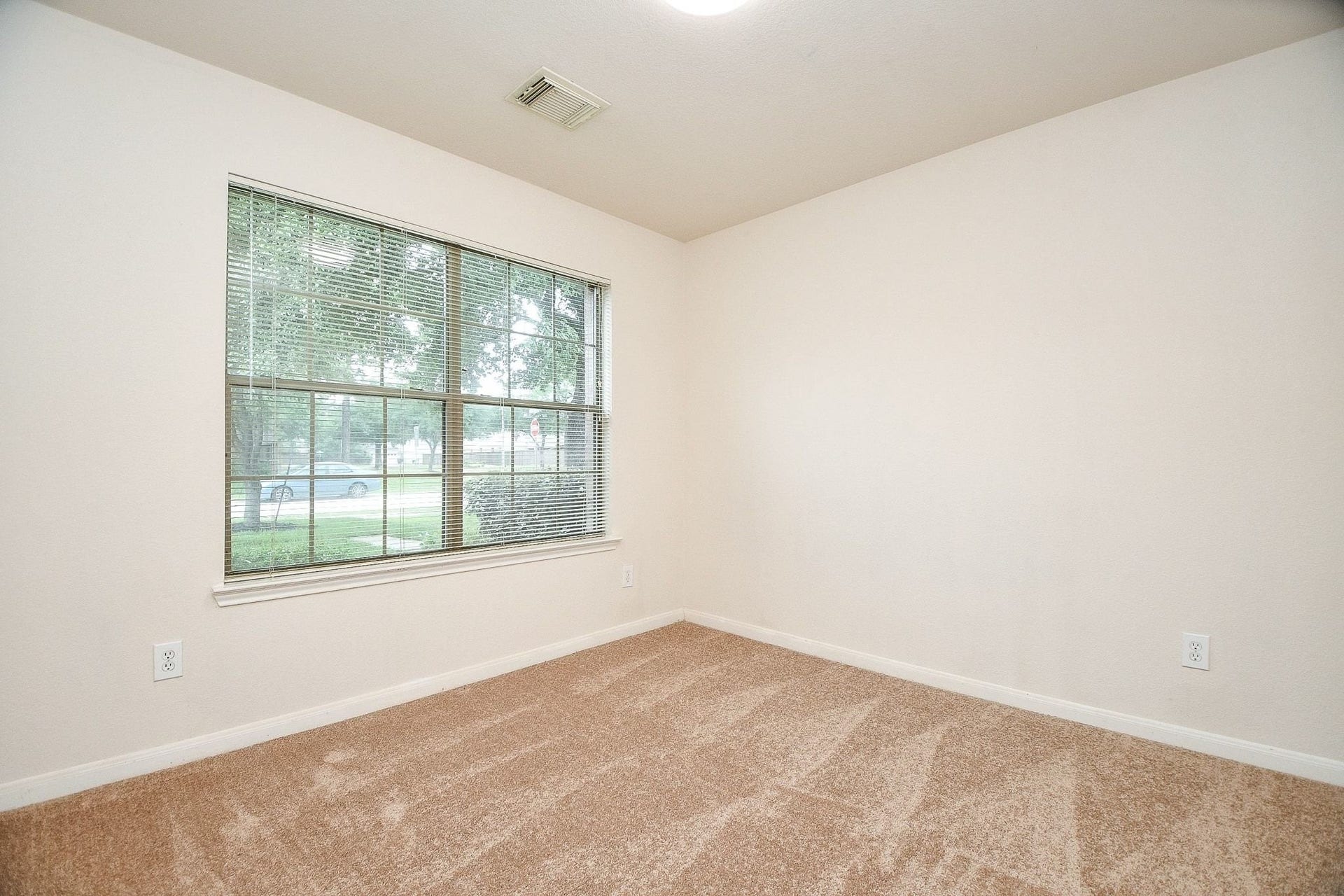 29530 Legends Glen Drive, Spring, TX 77386 29530 Legends Glen Drive, Spring, TX 77386