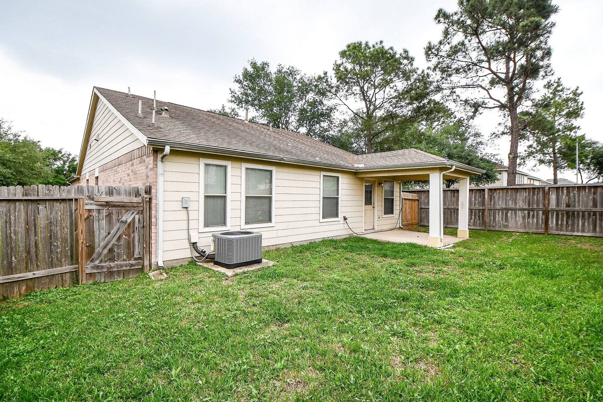 29530 Legends Glen Drive, Spring, TX 77386 29530 Legends Glen Drive, Spring, TX 77386