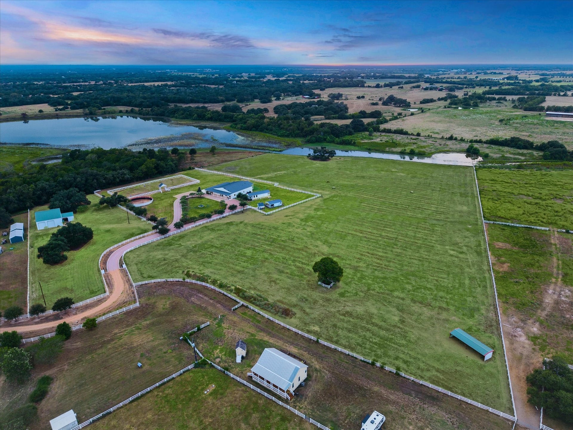 4050 Fm 2714, Round Top, TX 78954 4050 Fm 2714, Round Top, TX 78954