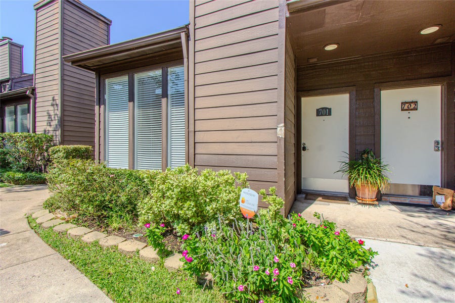 Property photo for 2601 S Braeswood Boulevard, #701, Houston, TX
