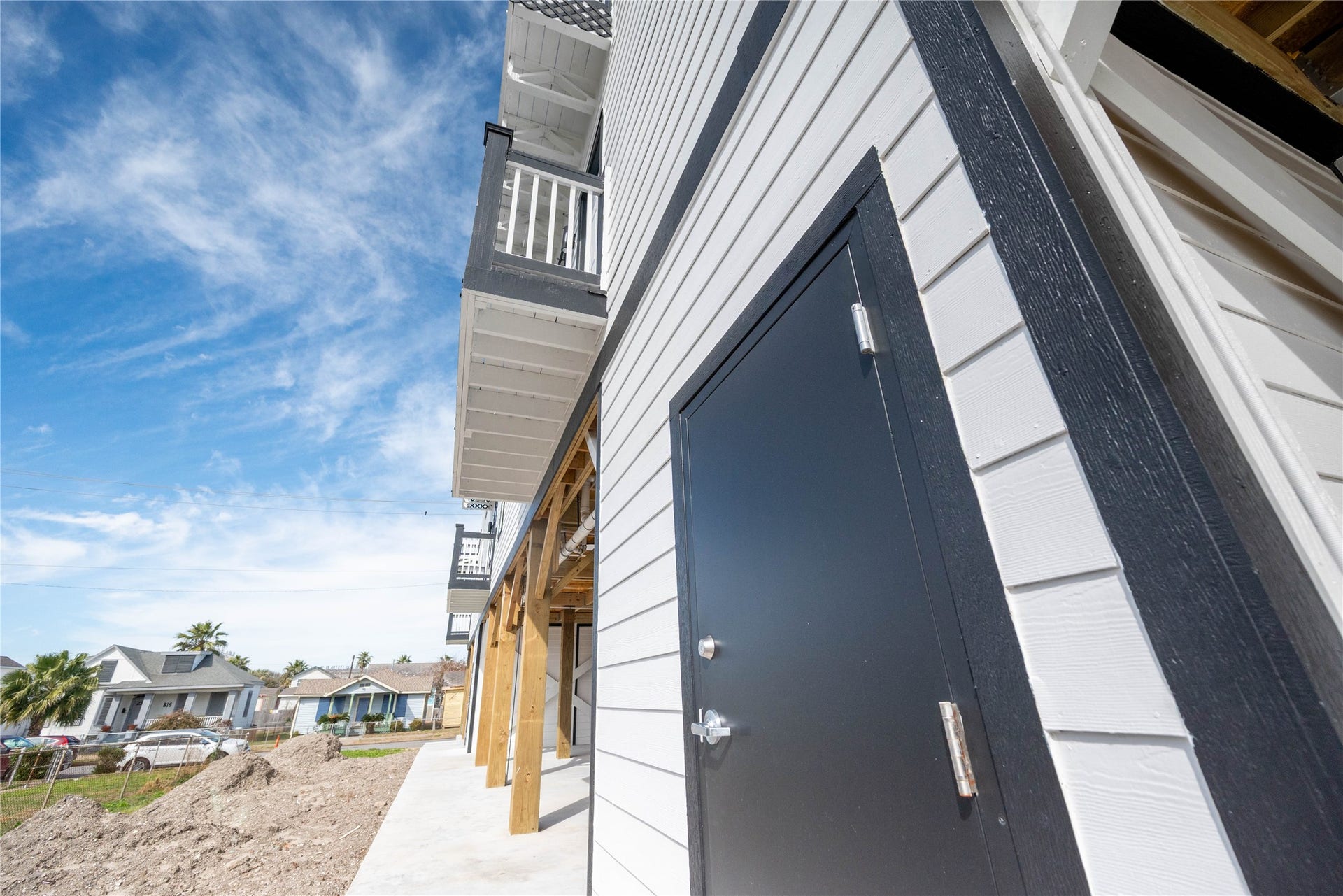 805 Avenue K, #b, Galveston, TX 77550 805 Avenue K, #b, Galveston, TX 77550