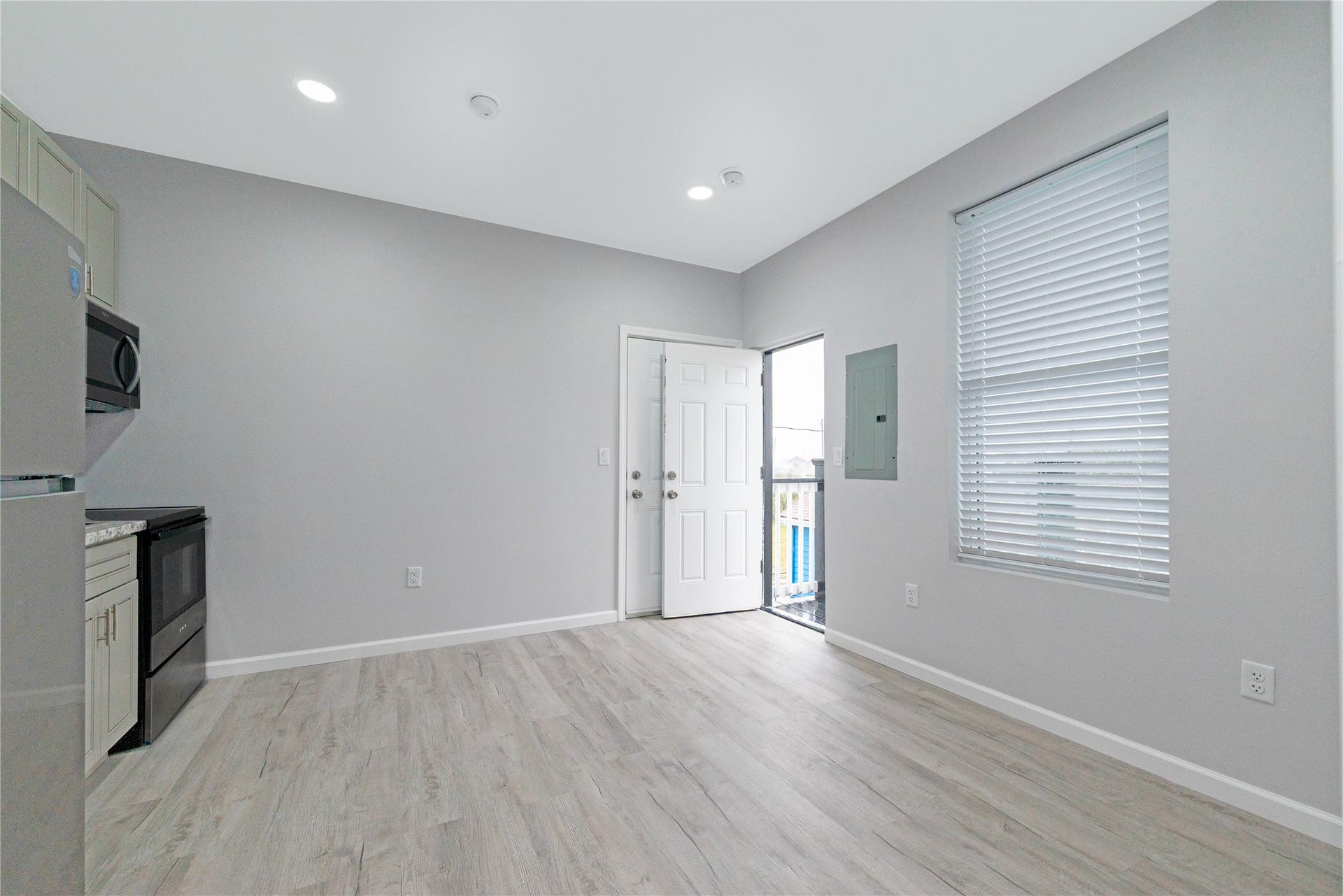 805 Avenue K, #b, Galveston, TX 77550 805 Avenue K, #b, Galveston, TX 77550
