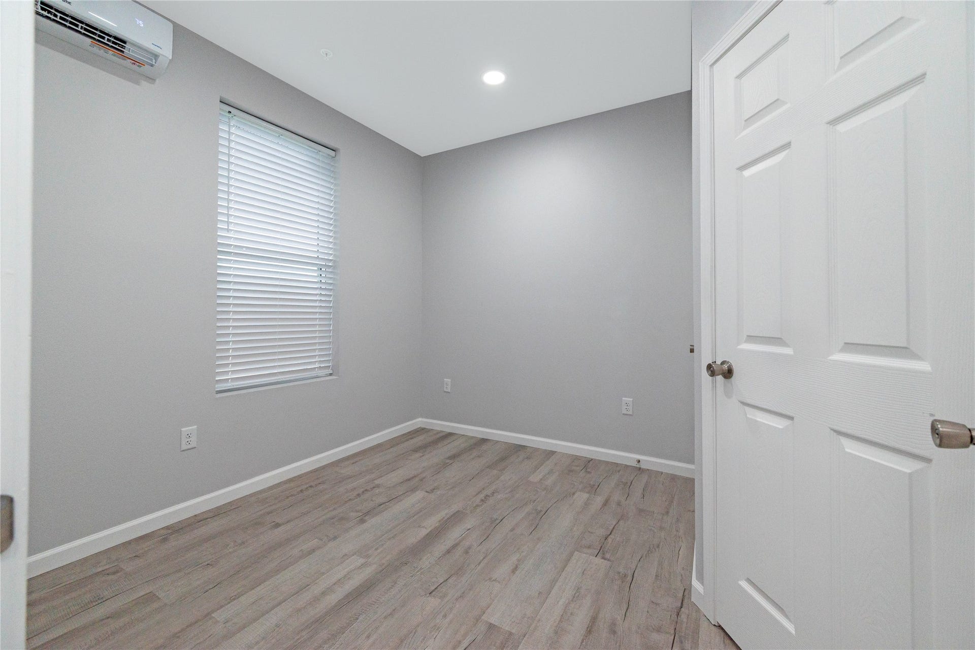 805 Avenue K, #b, Galveston, TX 77550 805 Avenue K, #b, Galveston, TX 77550