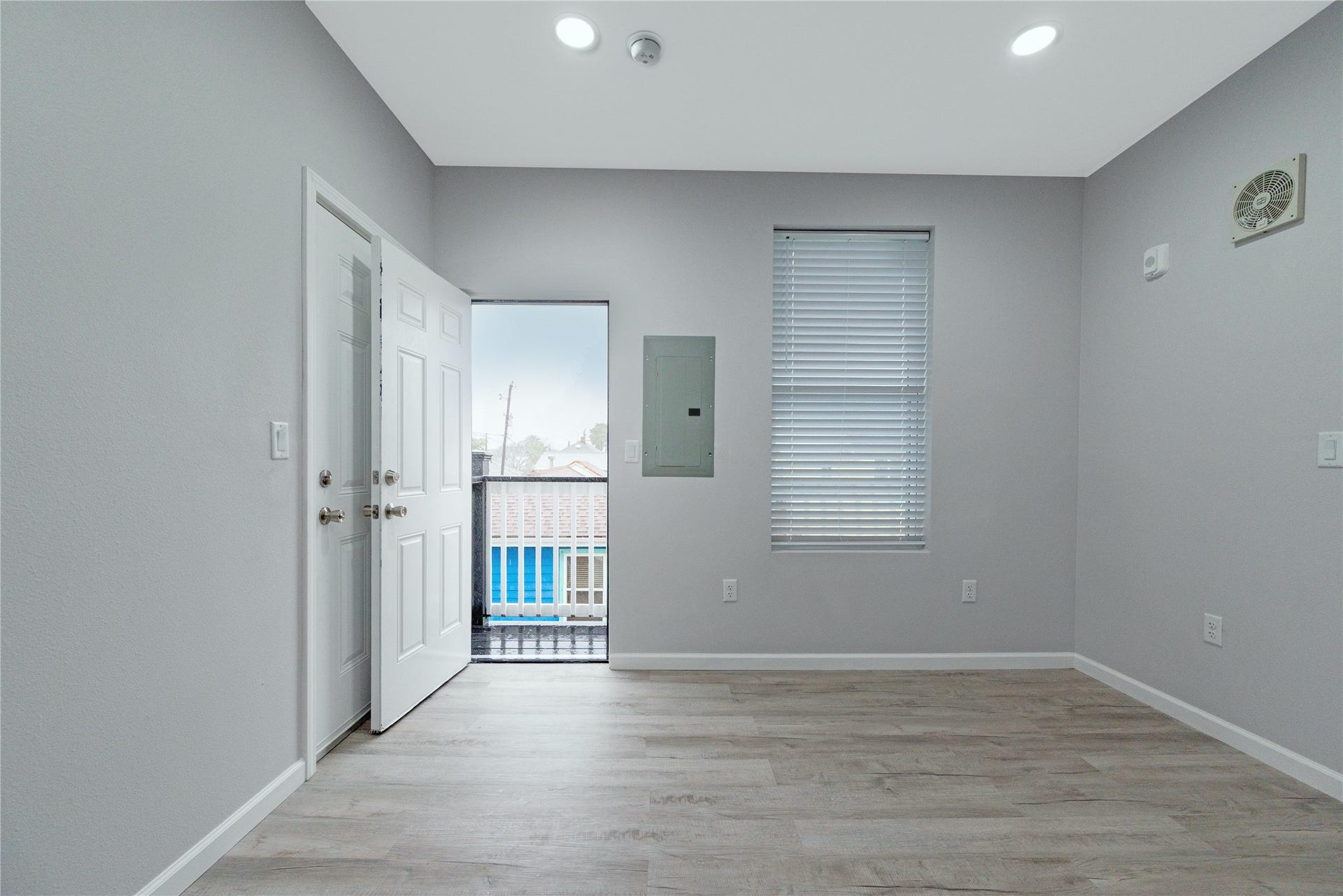 805 Avenue K, #b, Galveston, TX 77550 805 Avenue K, #b, Galveston, TX 77550