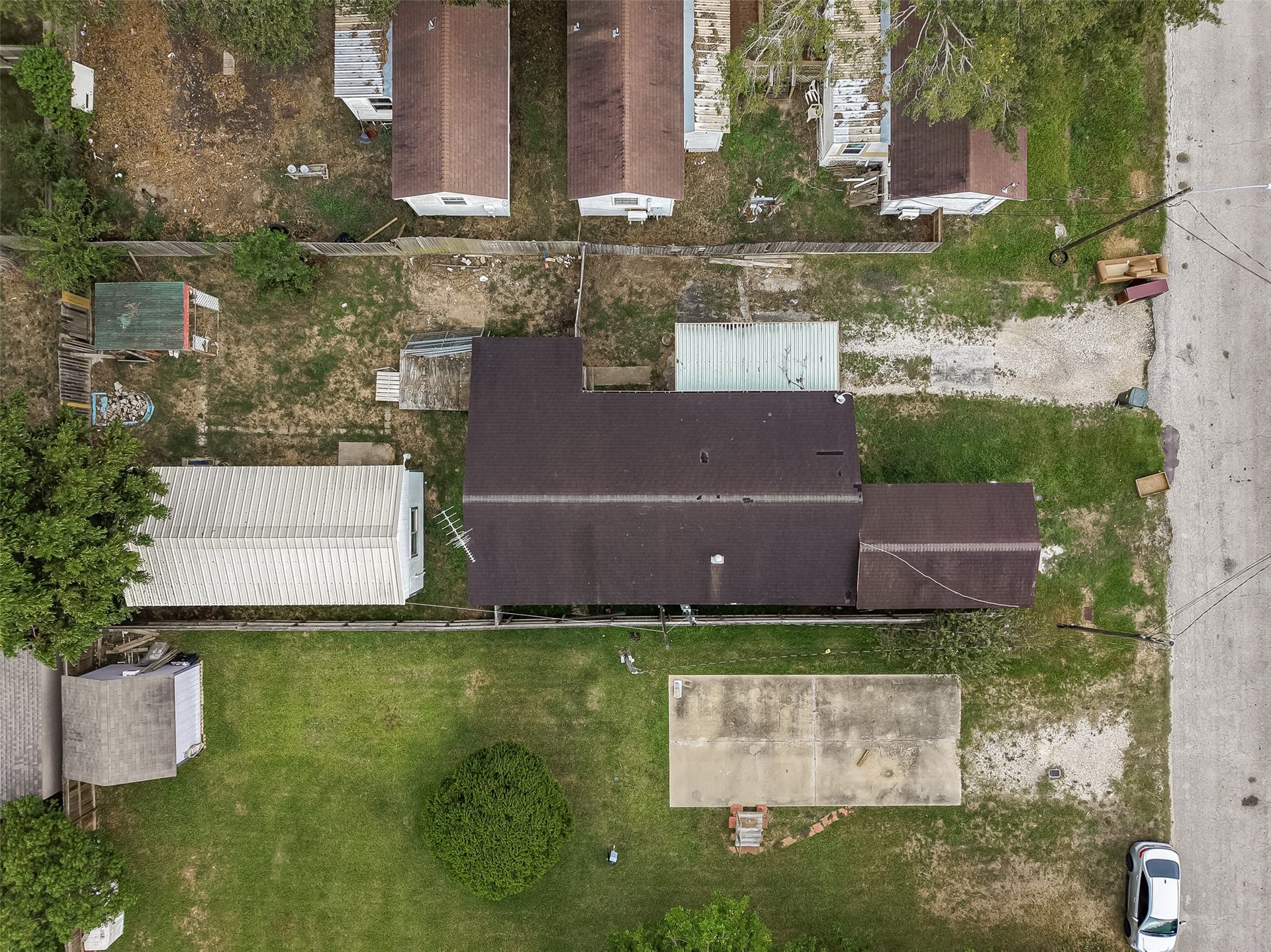 4447 5th Street, Bacliff, TX 77518 4447 5th Street, Bacliff, TX 77518
