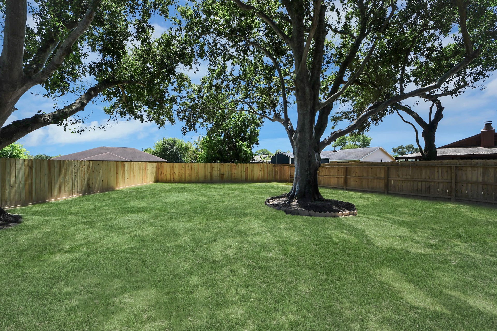 4703 Quail Hollow Drive, Baytown, TX 77521 4703 Quail Hollow Drive, Baytown, TX 77521