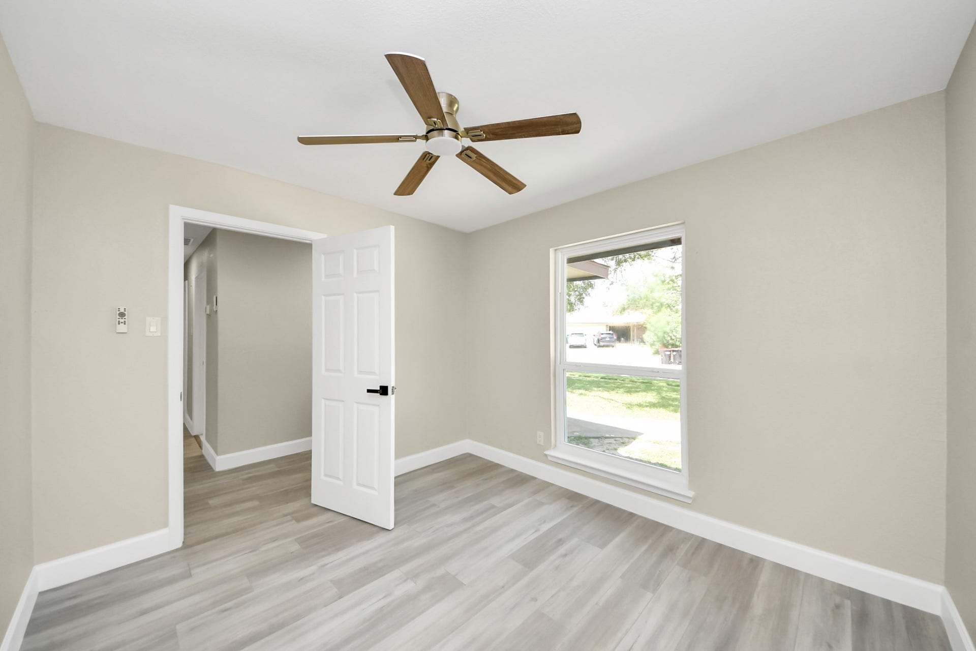 4703 Quail Hollow Drive, Baytown, TX 77521 4703 Quail Hollow Drive, Baytown, TX 77521