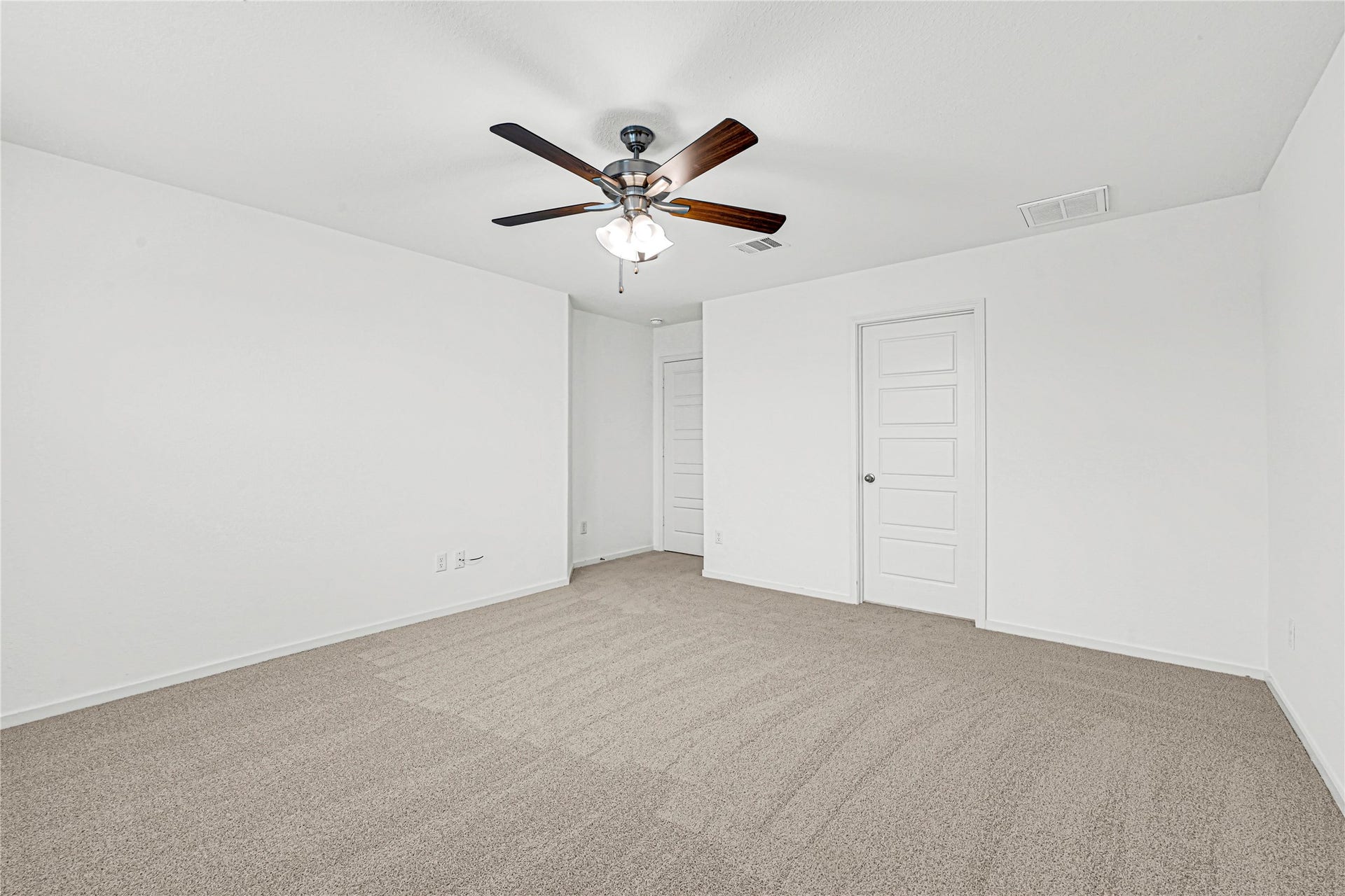 2106 Rosillo Brook Drive, Baytown, TX 77521