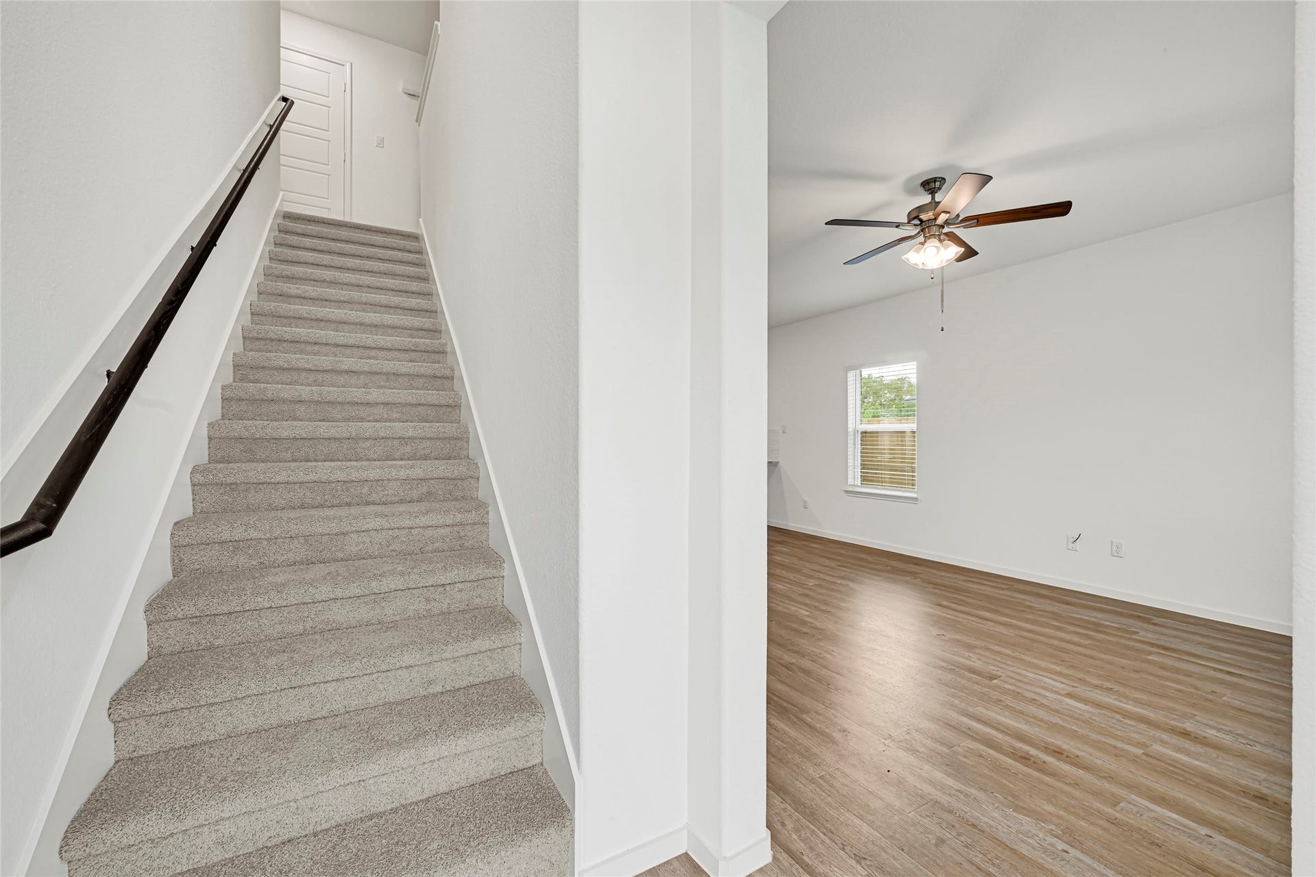 2106 Rosillo Brook Drive, Baytown, TX 77521