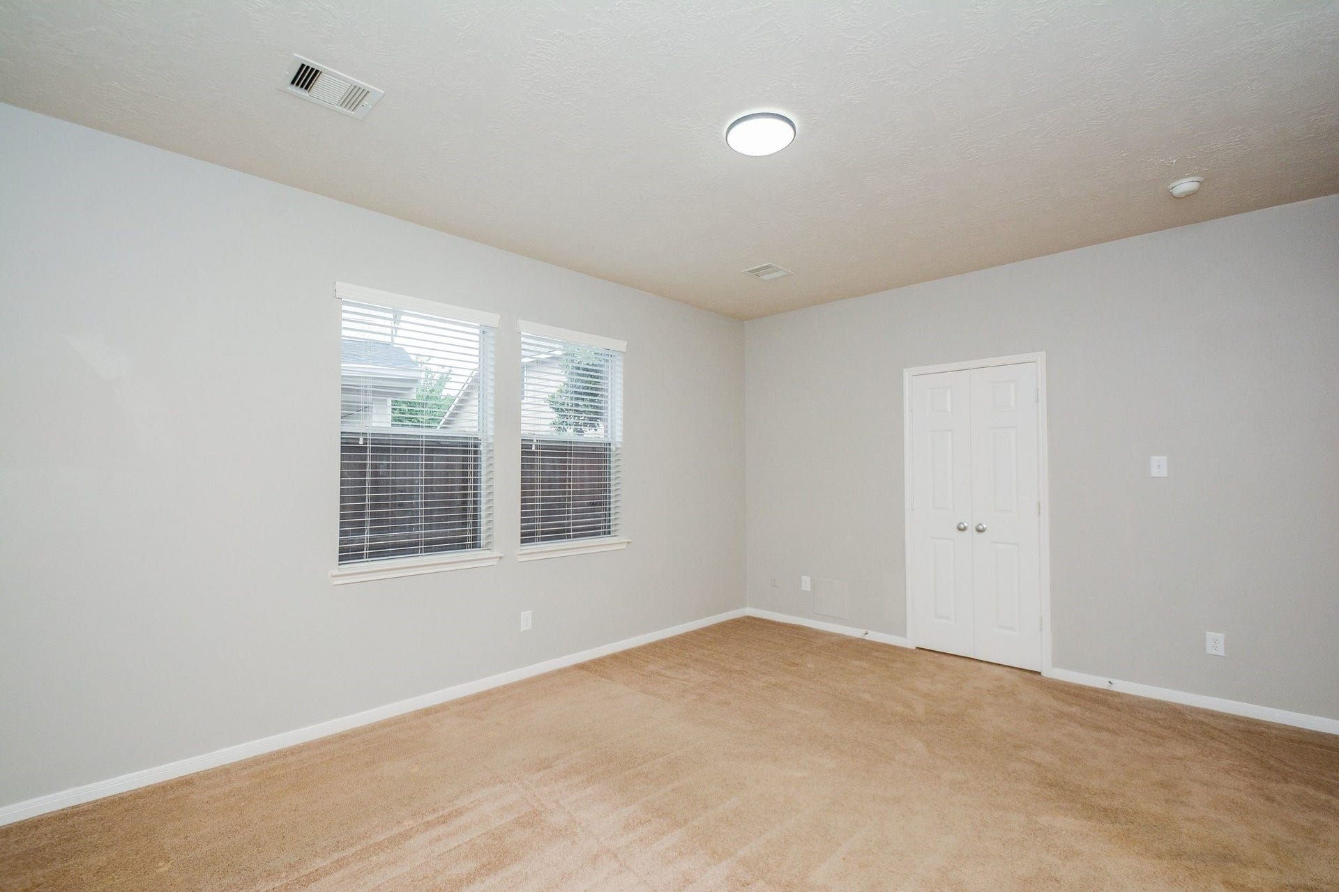 6911 Kamiah Court, Houston, TX 77040 6911 Kamiah Court, Houston, TX 77040