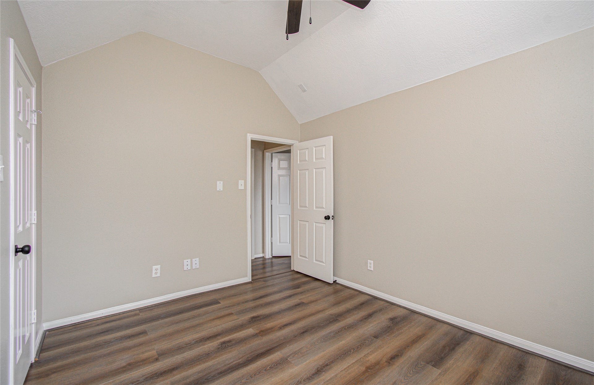 6801 Paigetree Lane, Pearland, TX 77584 6801 Paigetree Lane, Pearland, TX 77584