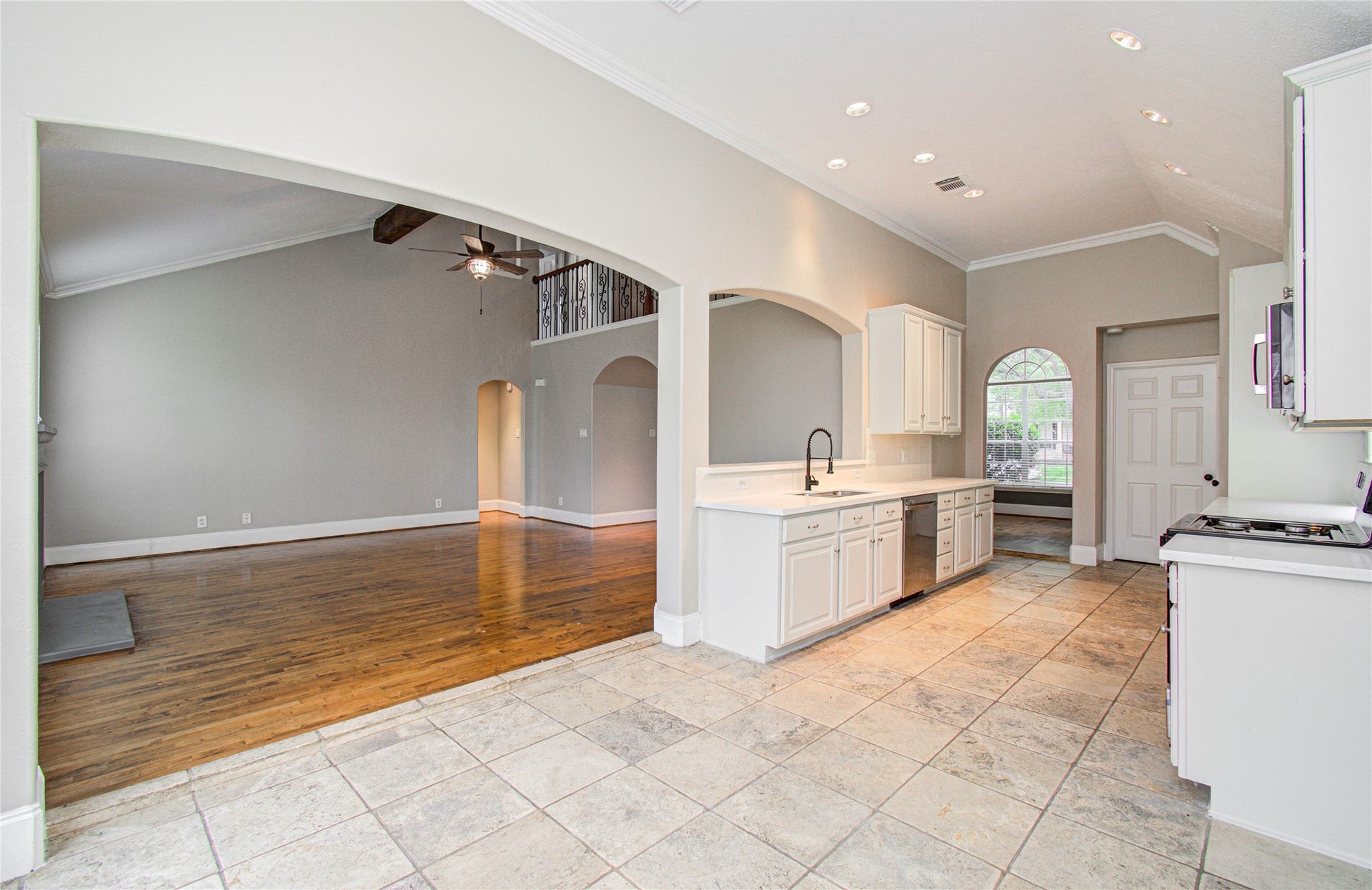 6801 Paigetree Lane, Pearland, TX 77584 6801 Paigetree Lane, Pearland, TX 77584