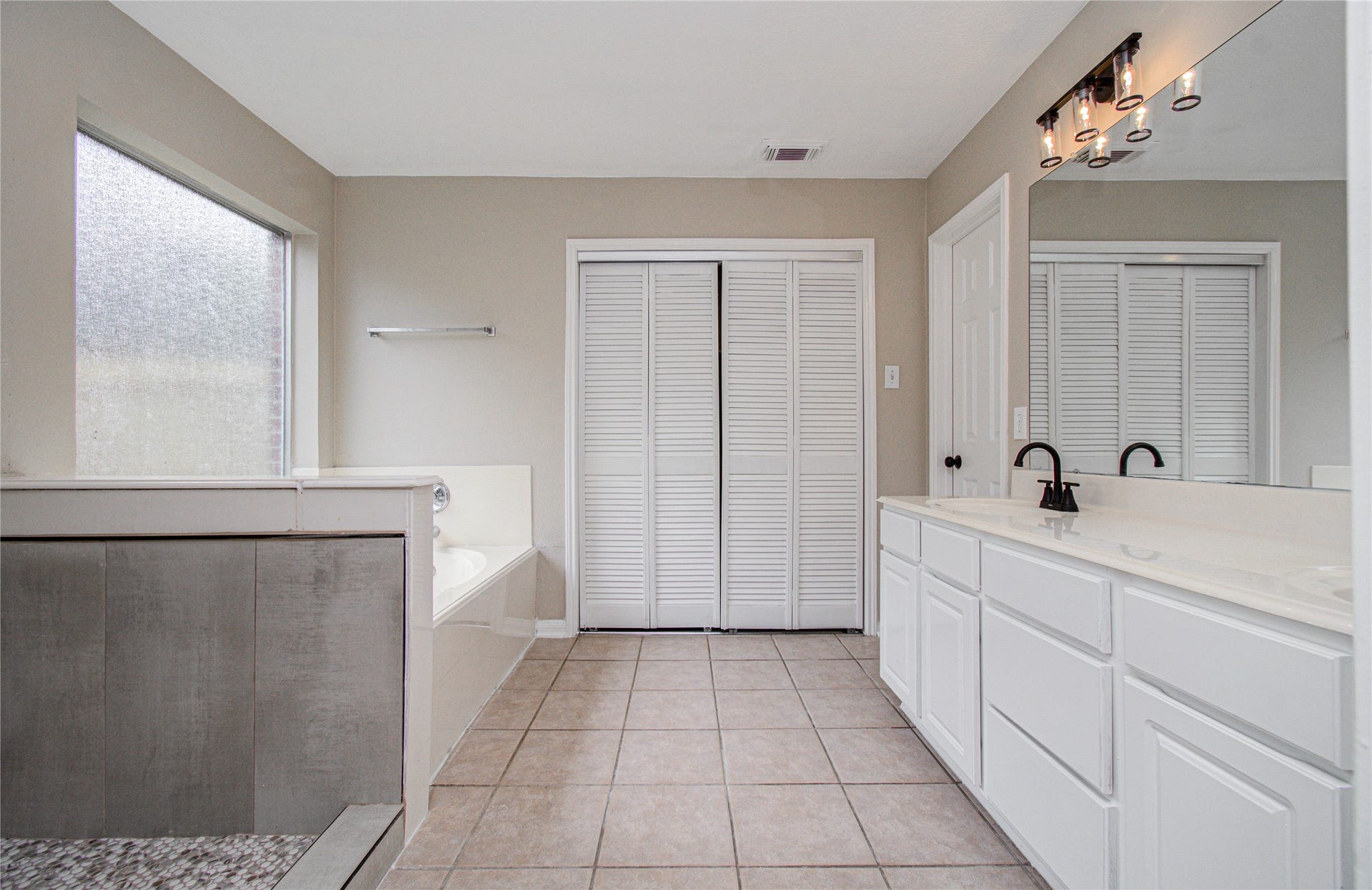 6801 Paigetree Lane, Pearland, TX 77584 6801 Paigetree Lane, Pearland, TX 77584