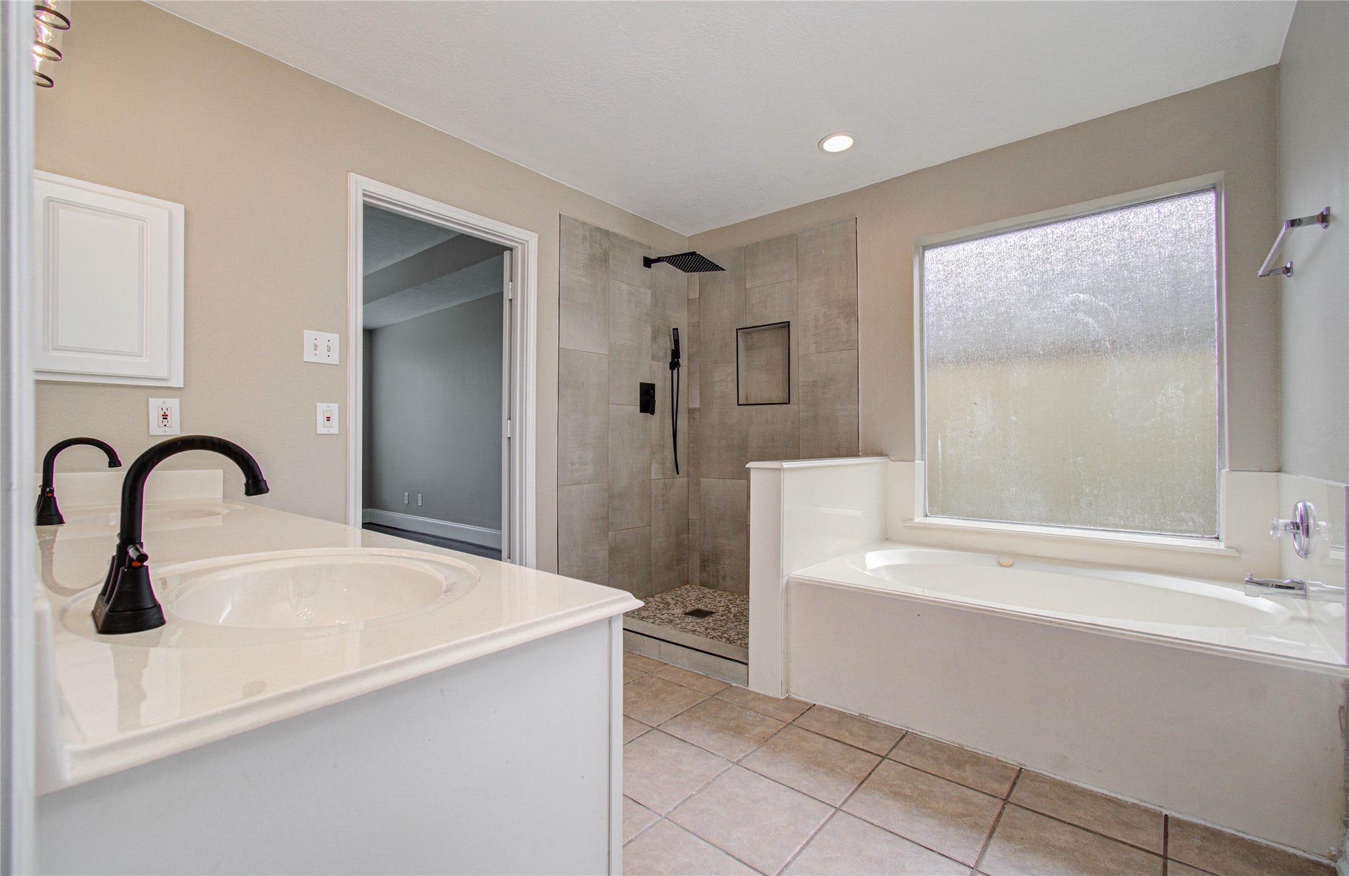 6801 Paigetree Lane, Pearland, TX 77584 6801 Paigetree Lane, Pearland, TX 77584