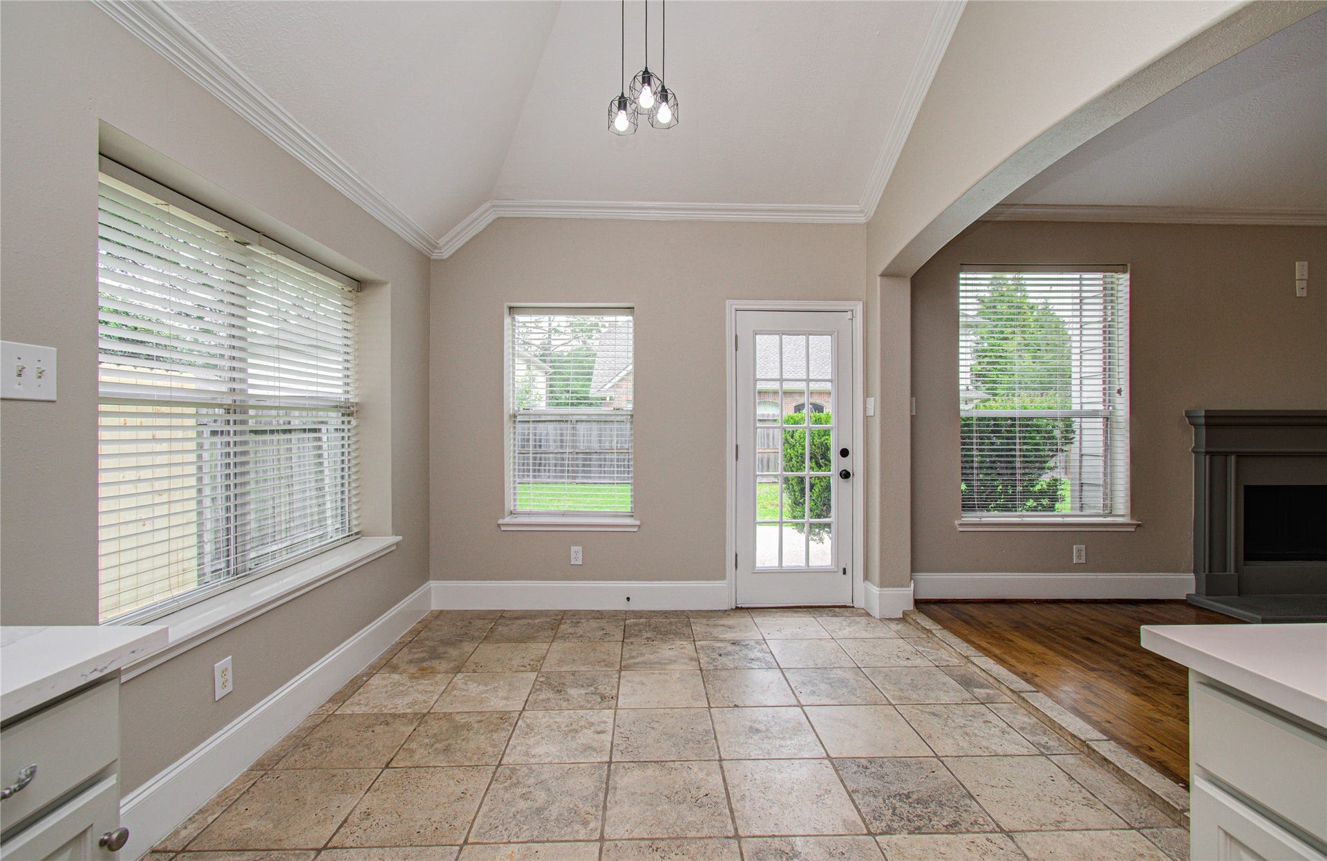 6801 Paigetree Lane, Pearland, TX 77584 6801 Paigetree Lane, Pearland, TX 77584